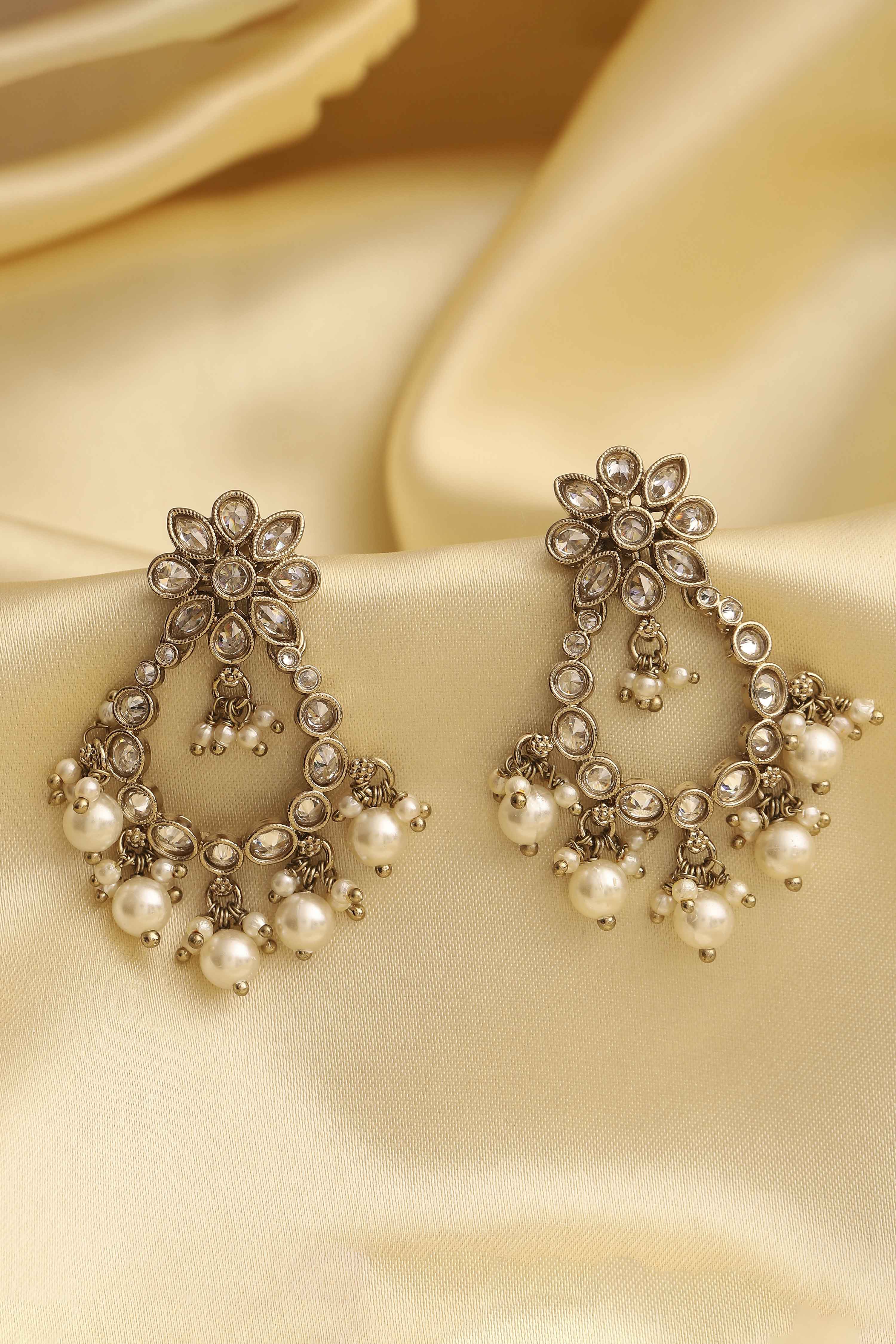 White Alloy Drop & Danglers image number 0