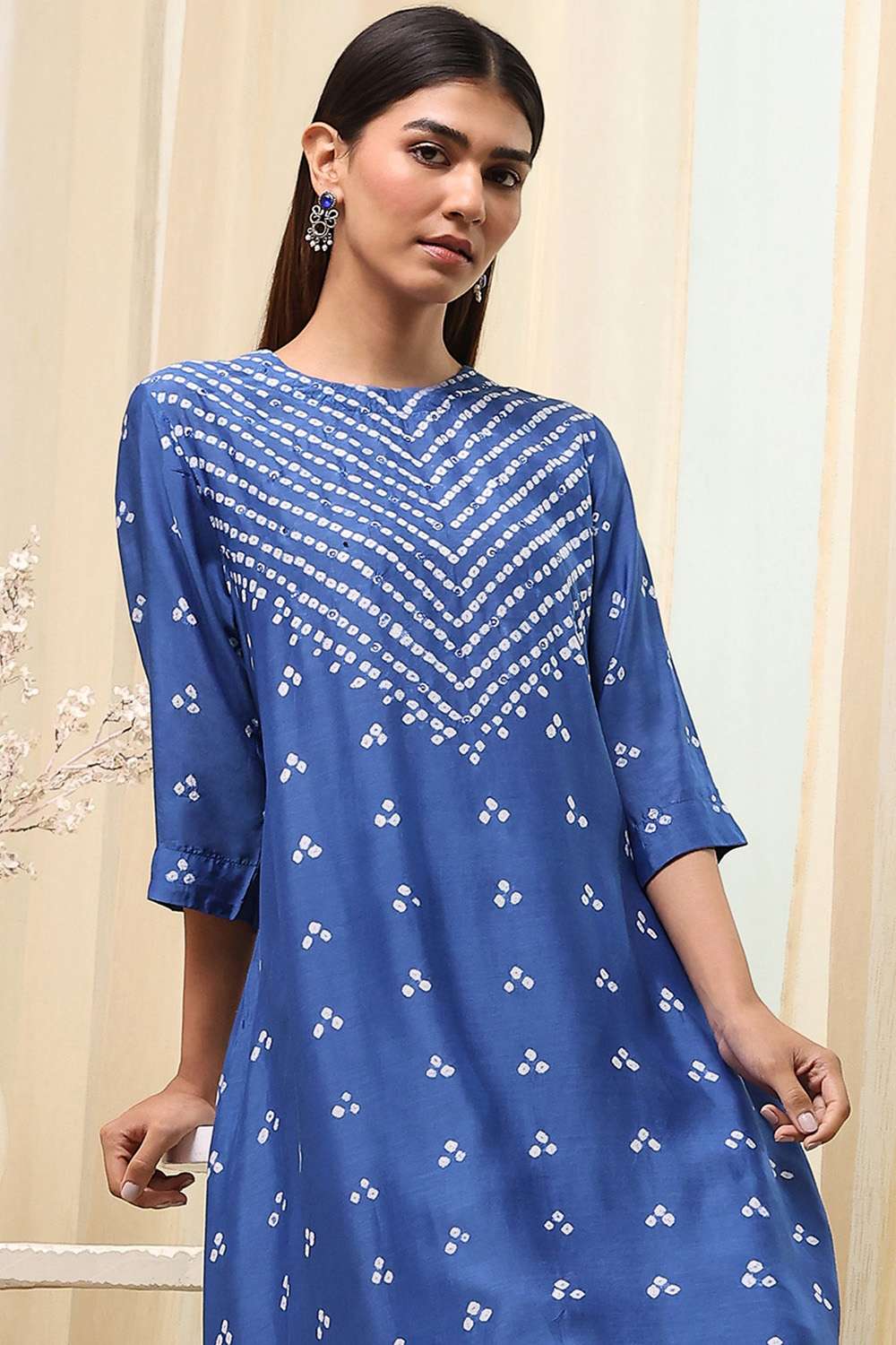 Blue Shantoon Asymmetric Suit Set image number 7