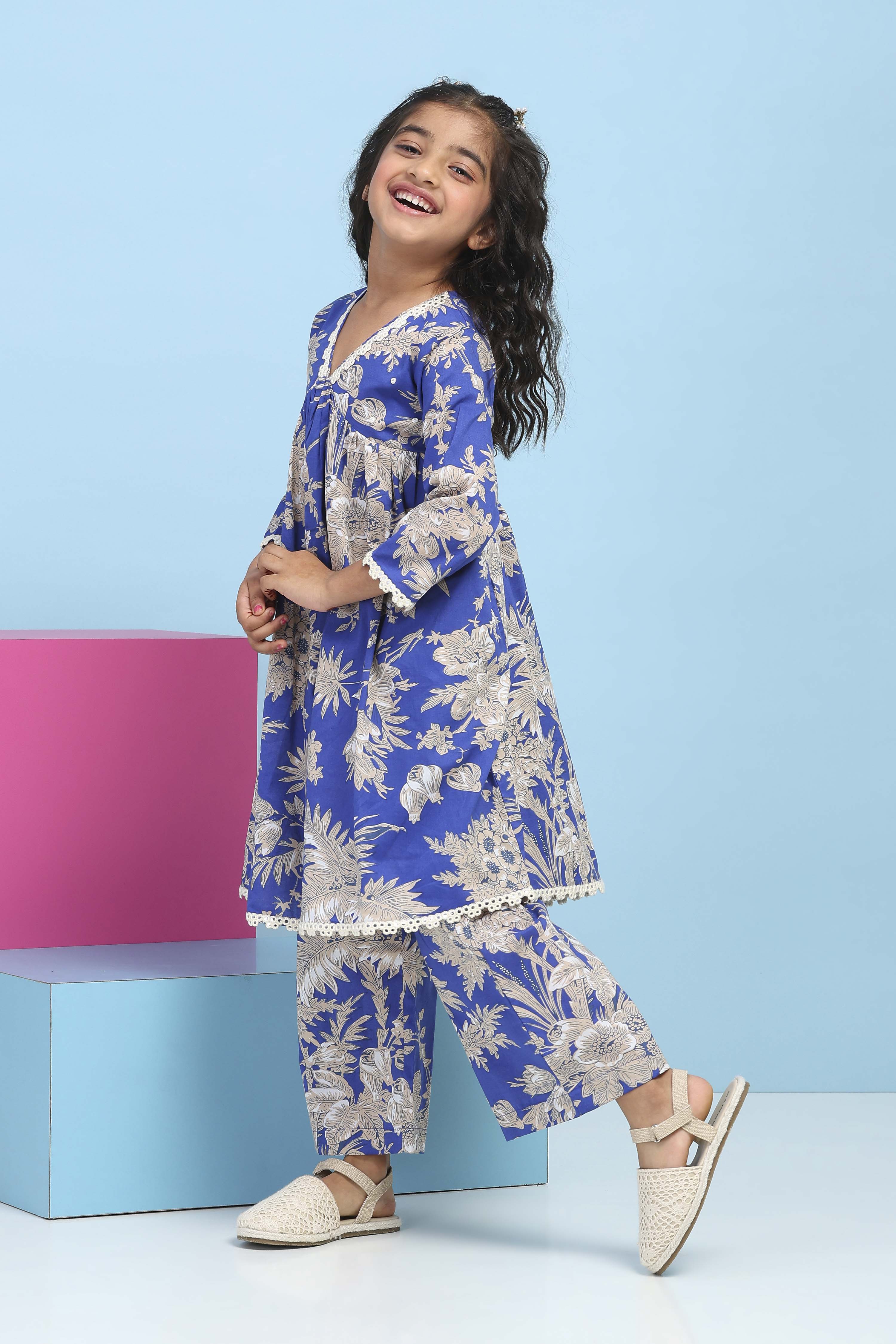 Blue Cotton Printed Gathered Suit Set image number 3