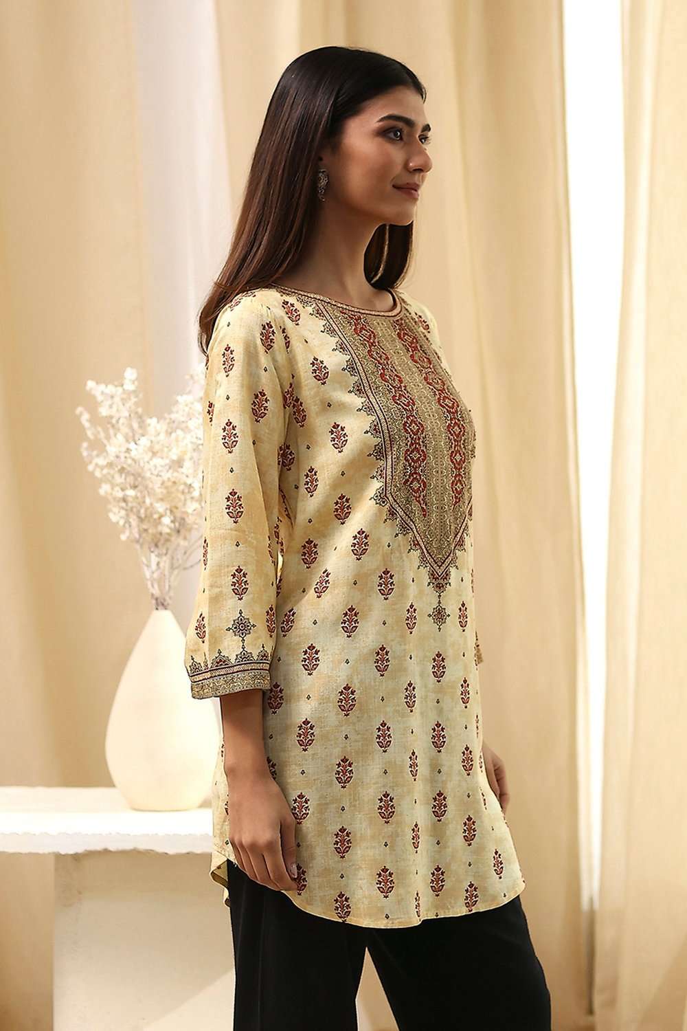 Beige Viscose Printed Straight  Short Kurta image number 4