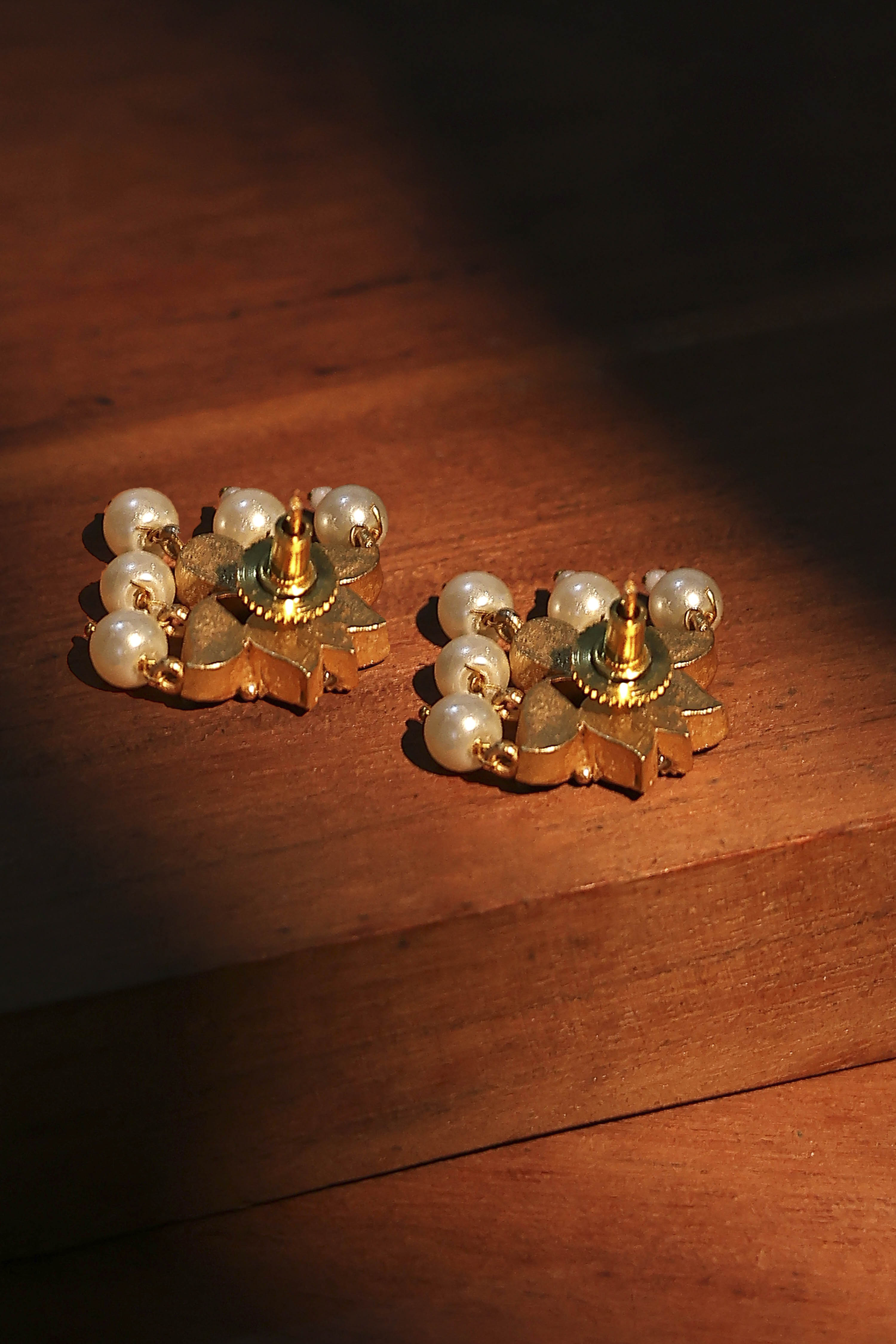 Multicolour Brass Studded Studs image number 2
