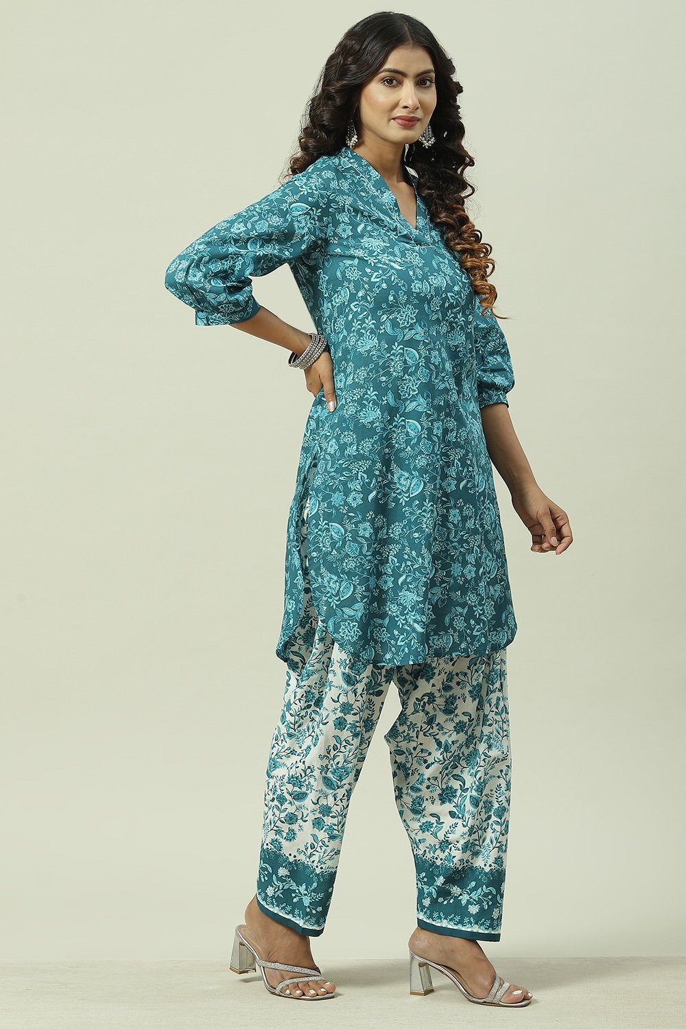 Teal Blue Cotton Straight Kurta Relaxed Salwar Suit Set image number 5