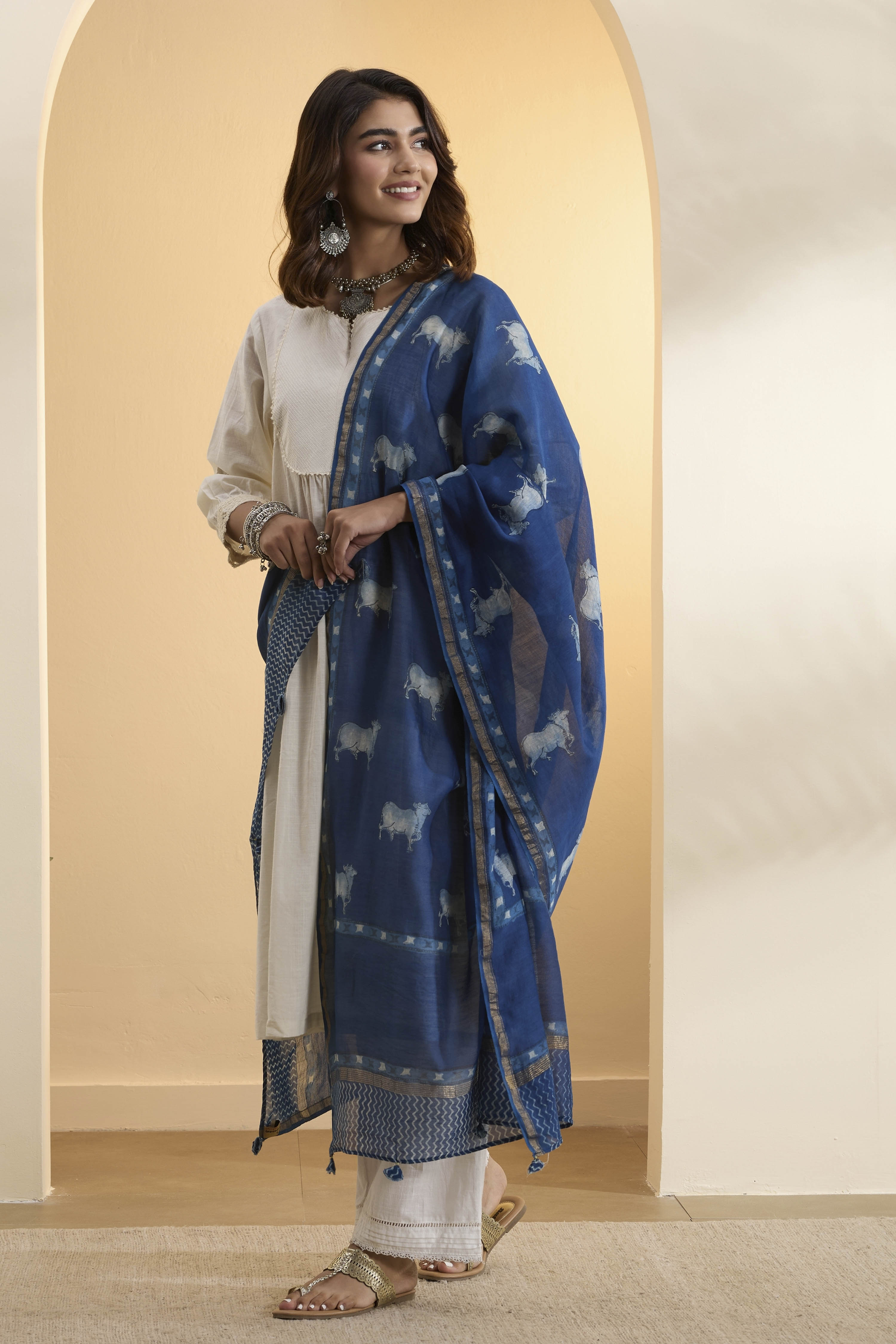 Navy Chanderi Shibori Dupatta image number 0