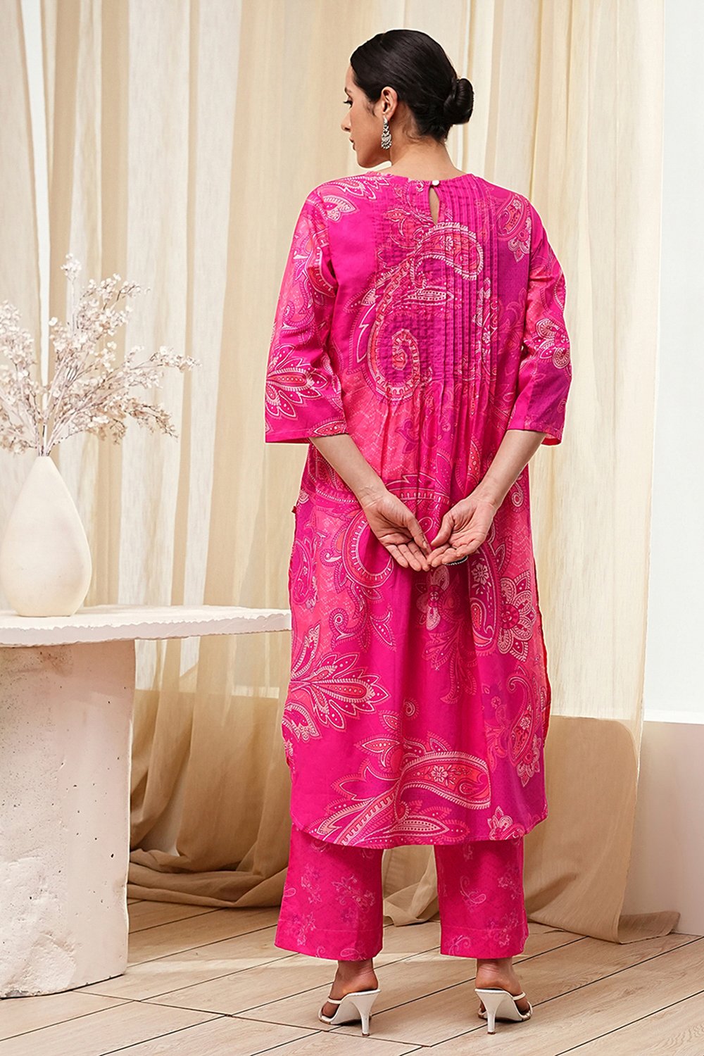 Pink Cotton Printed Pleated Kurta Set image number 4