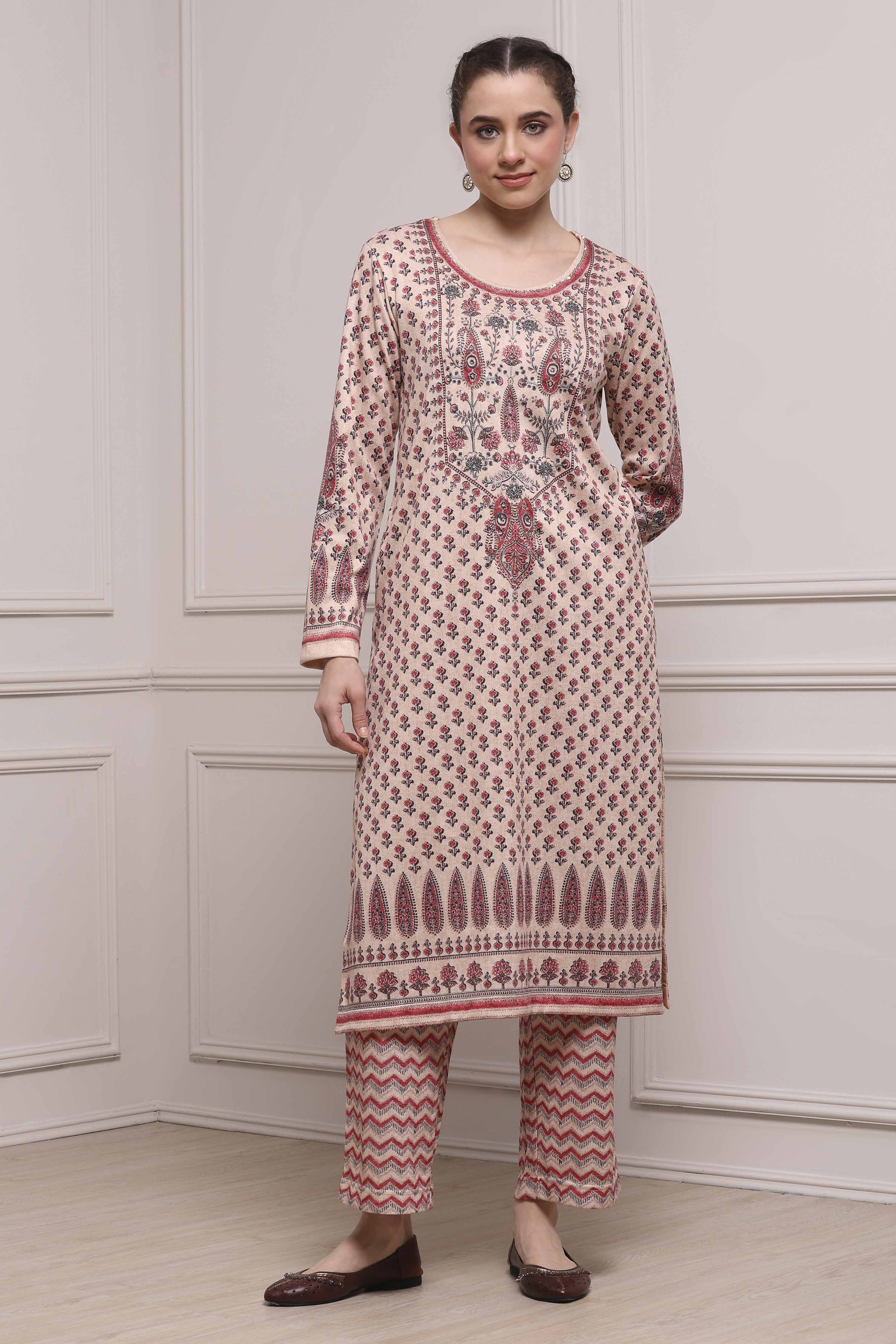 Mustard Blended Printed Straight Kurta Pants Set image number 5