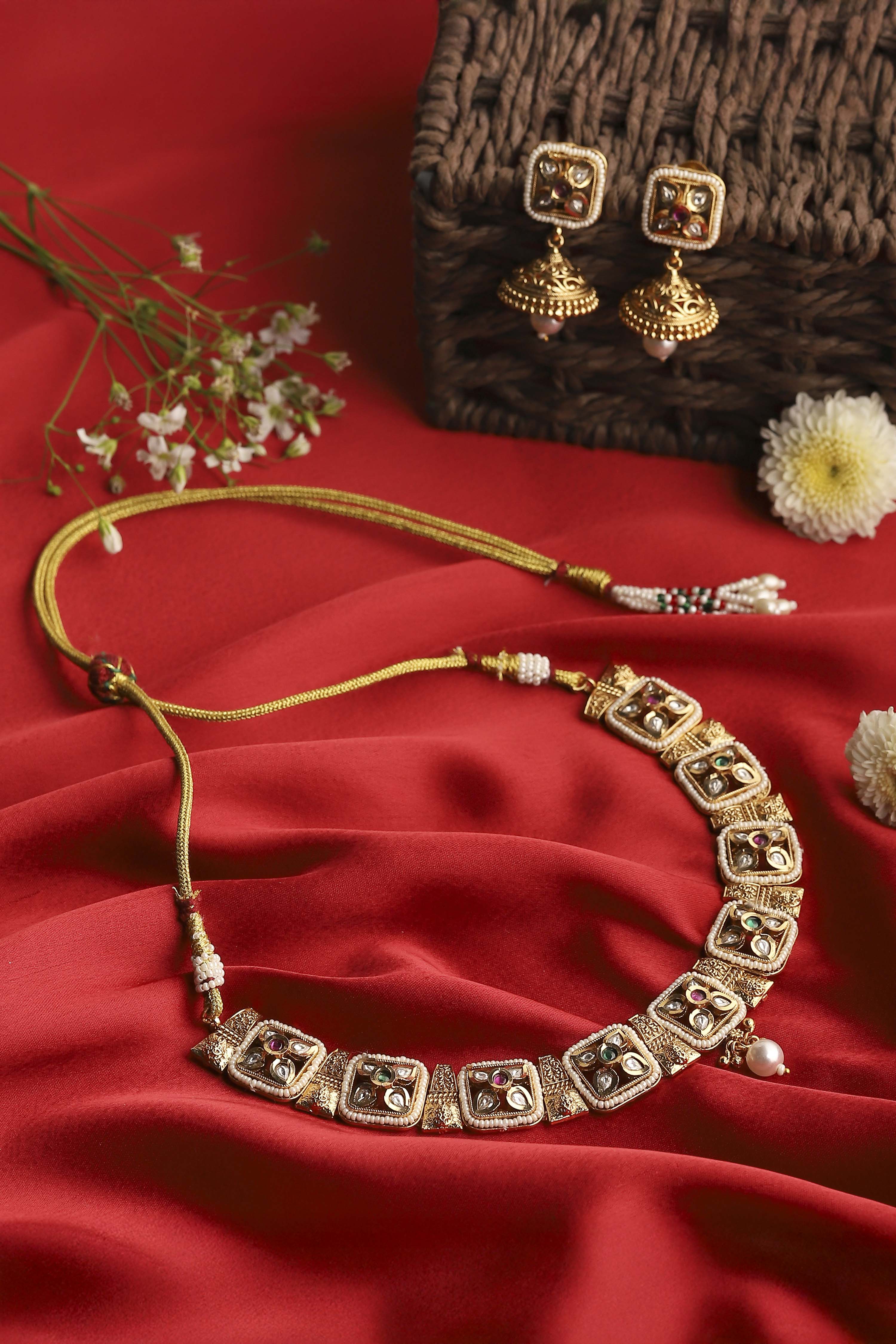 Green Pink Alloy Necklace Set image number 0