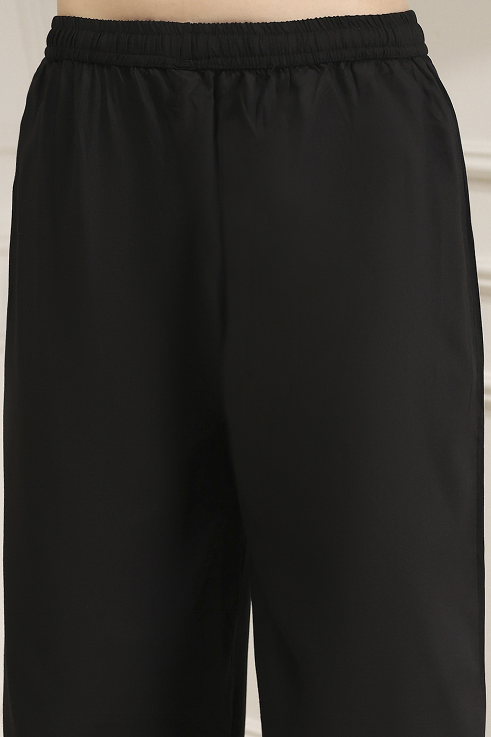 Black Dyed Gathered Suit Set image number 2