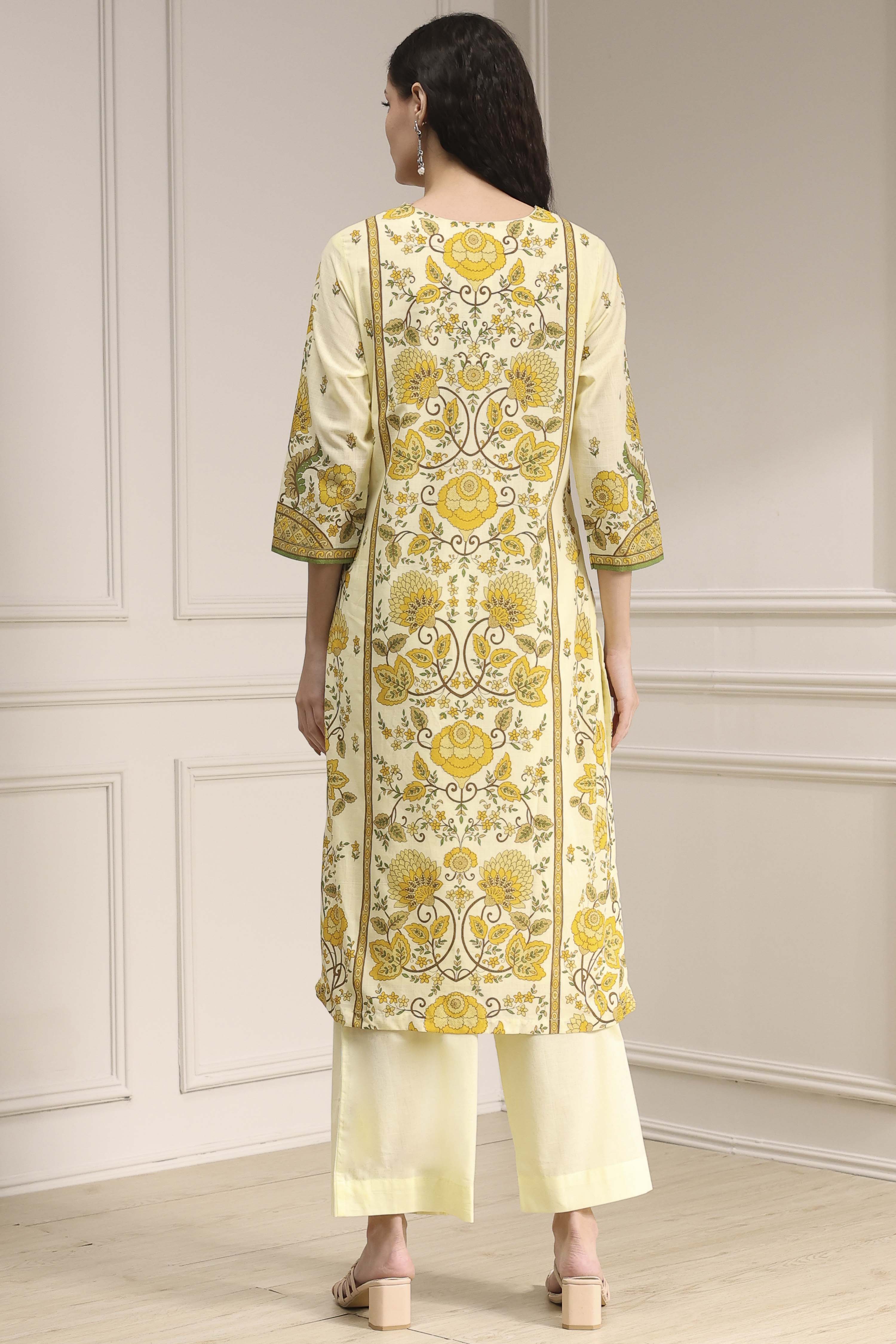 Cream-Colored Cotton Printed Straight Suit Set image number 4