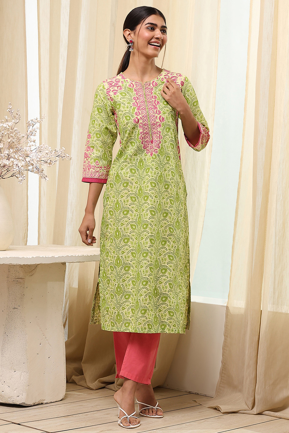 Nude Straight Kurta image number 5