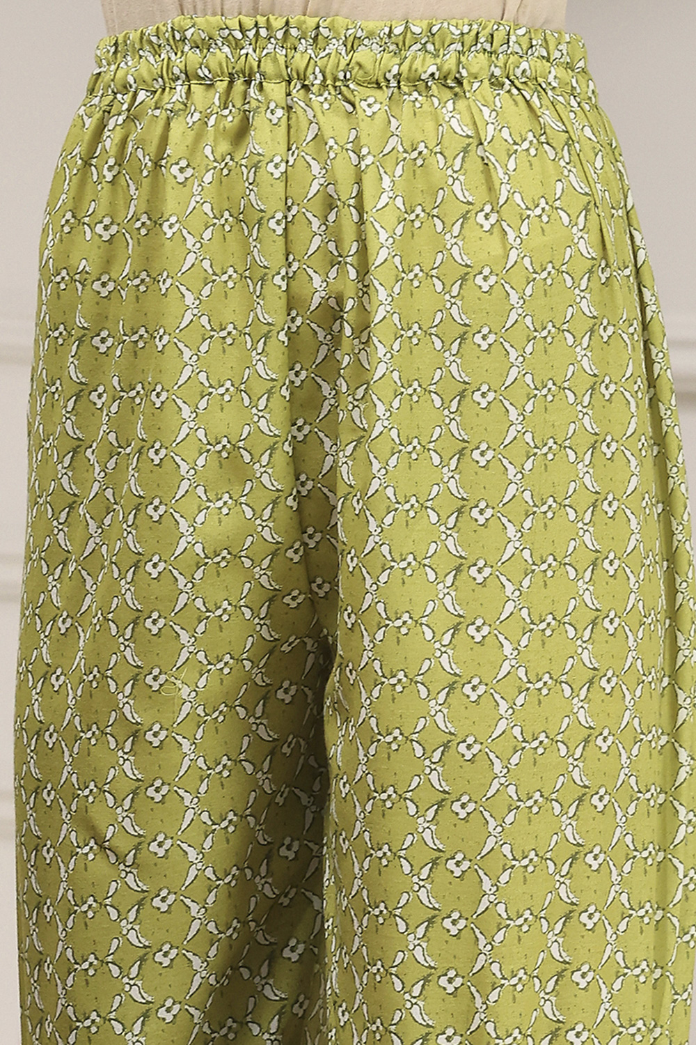 Green Cotton Digital Print Unstitched Suit Set image number 3