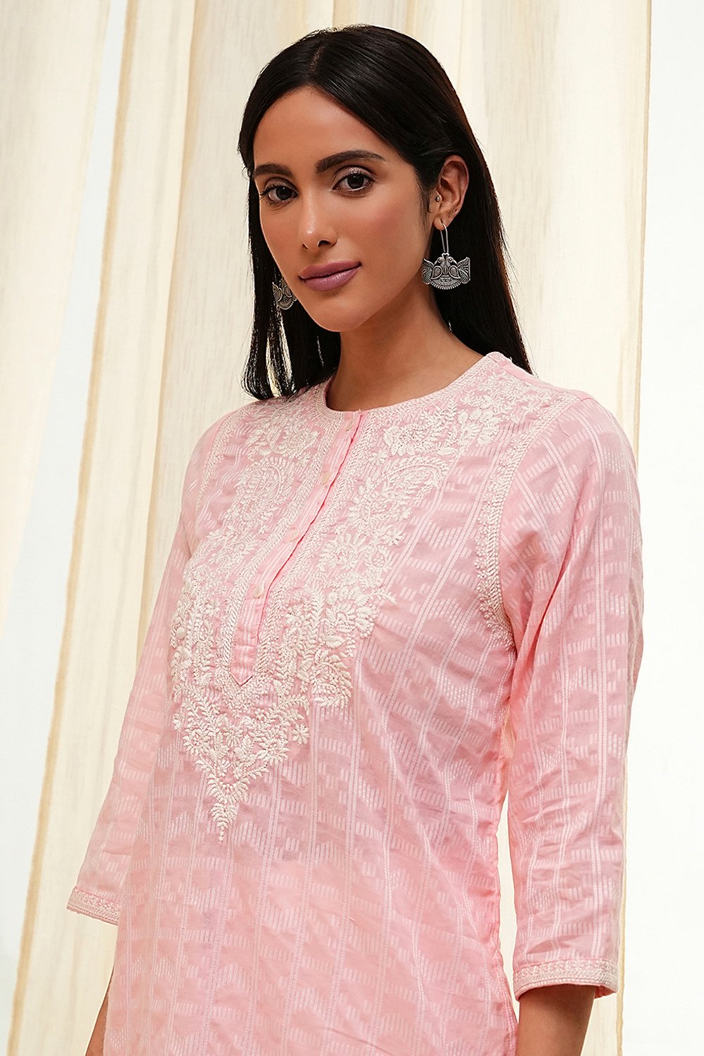 Pink Straight Short Kurta image number 1