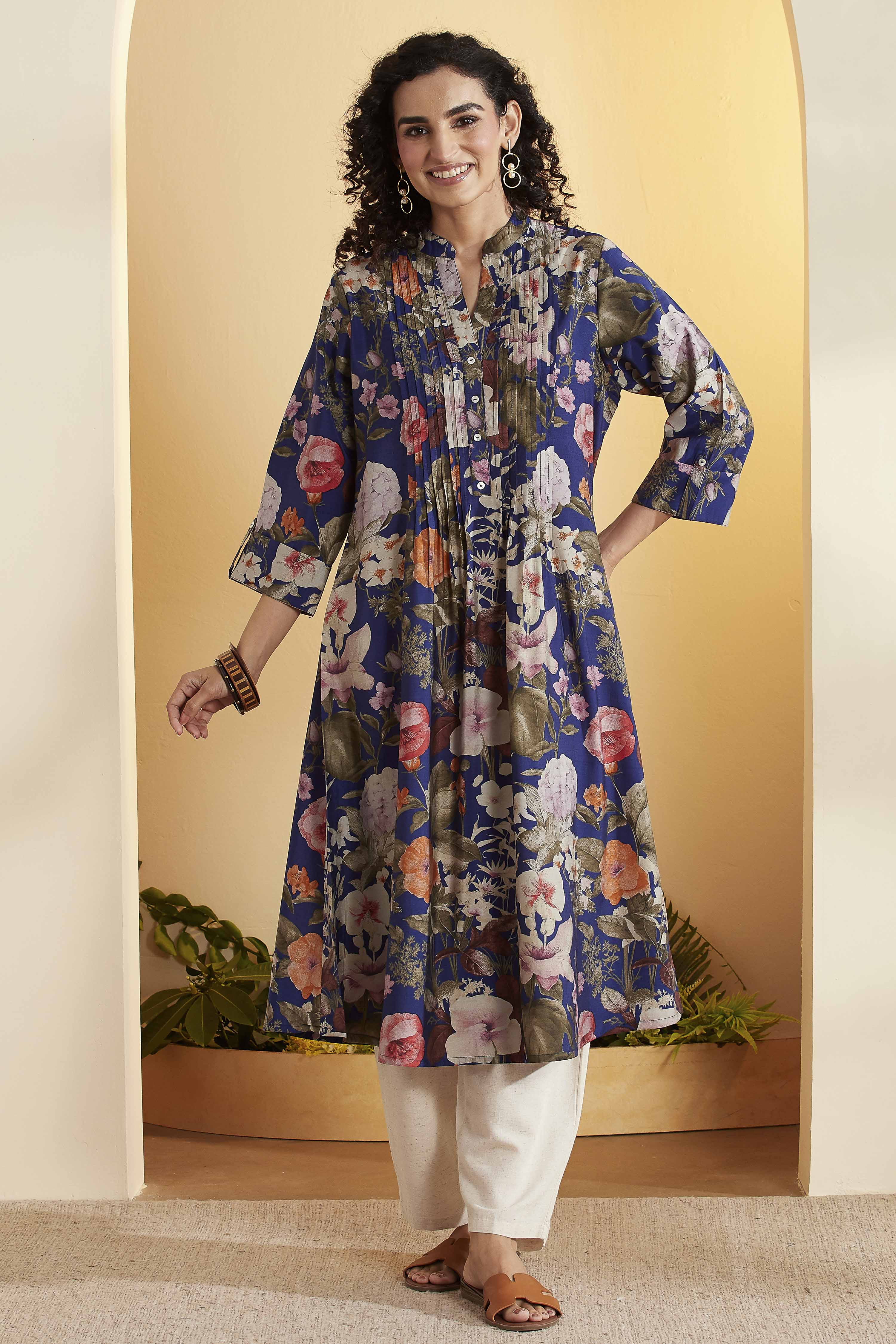 Blue Poly Viscose Straight Kurta image number 5