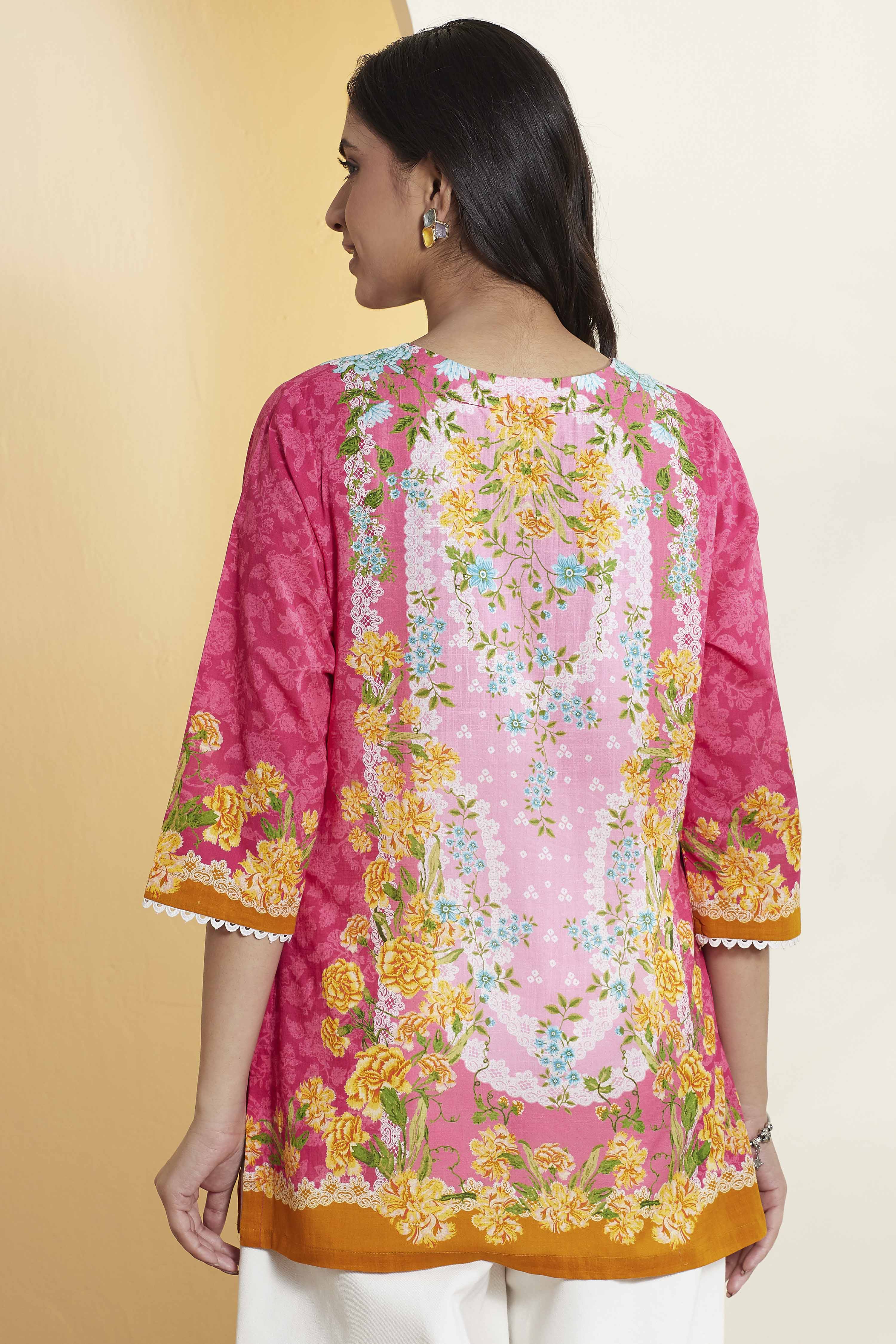 Sage Green Cotton Floral Printed Straight Kurti image number 5