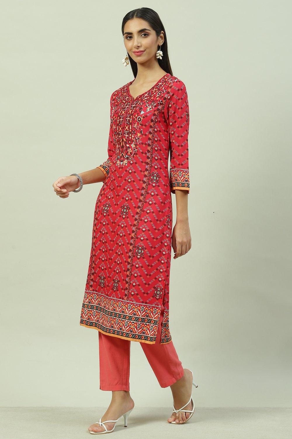 Red & Green LIVA Straight Printed Kurta image number 5