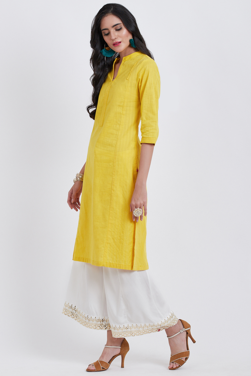 Yellow Cotton Straight Solid Kurta image number 2