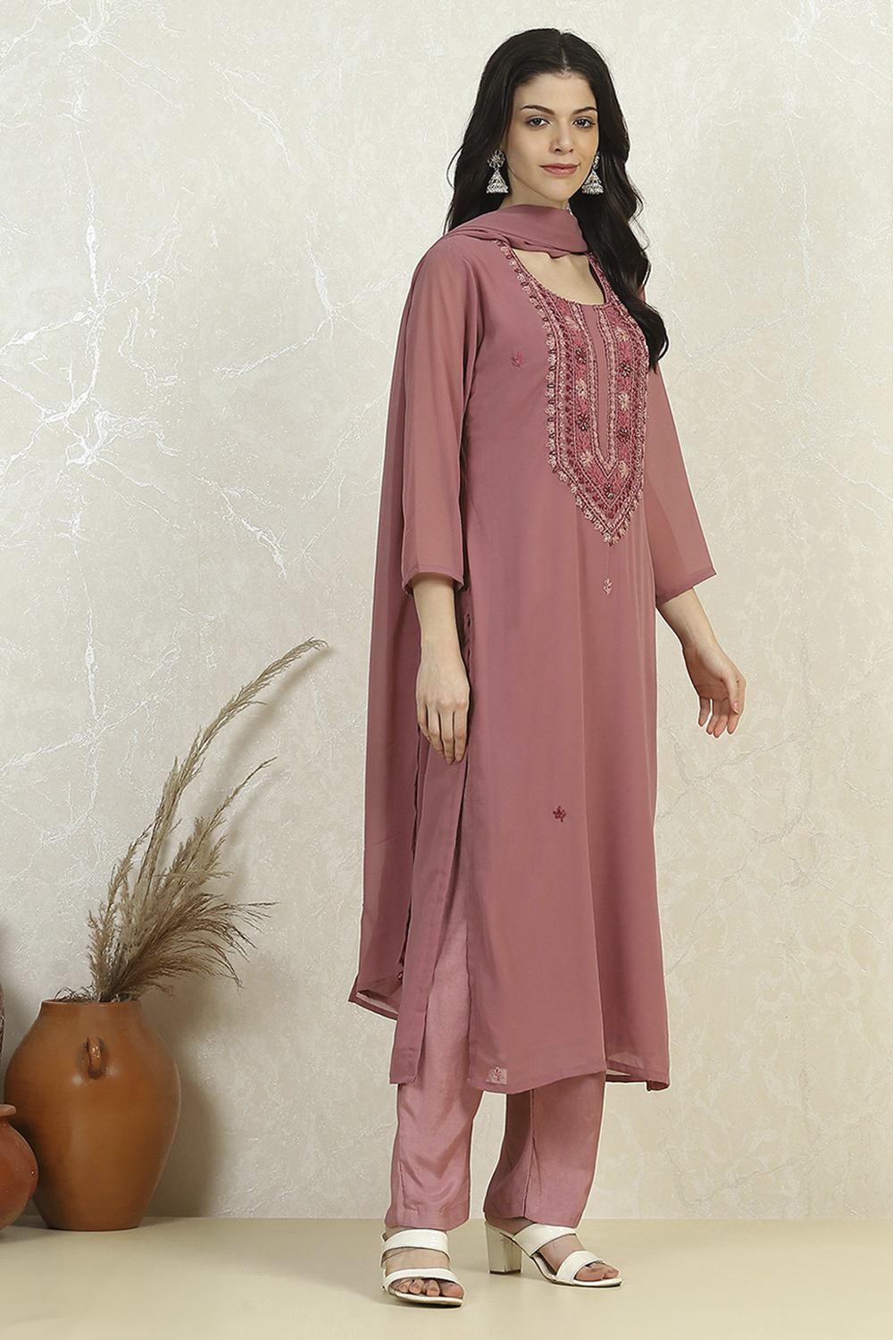 Pink Georgette Hand Embroidered Unstitched Suit Set image number 6