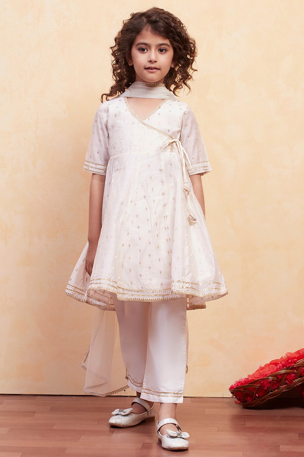 White Polyester Anarkali Suit Set image number 6