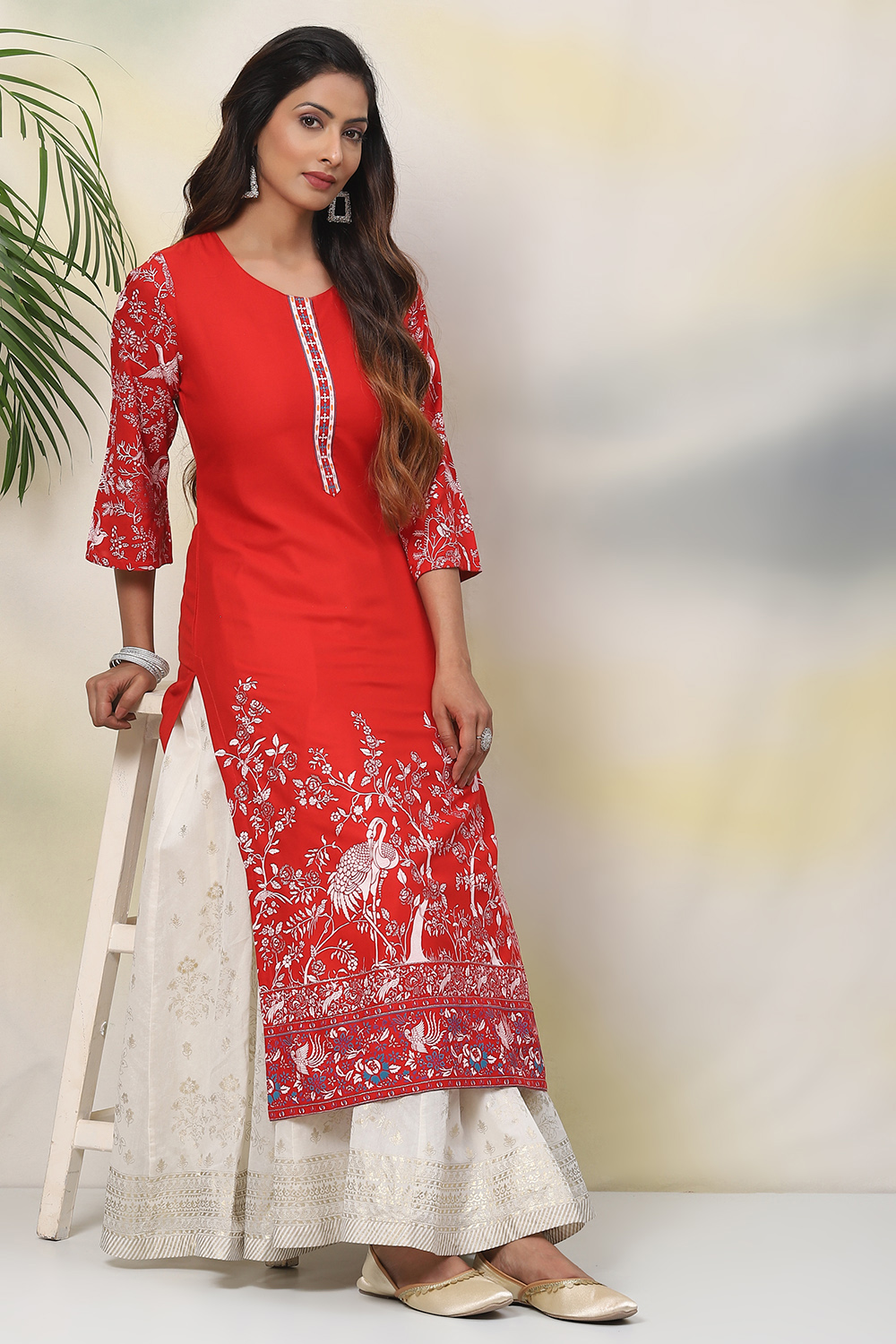 Red Straight Viscose Kurta image number 5