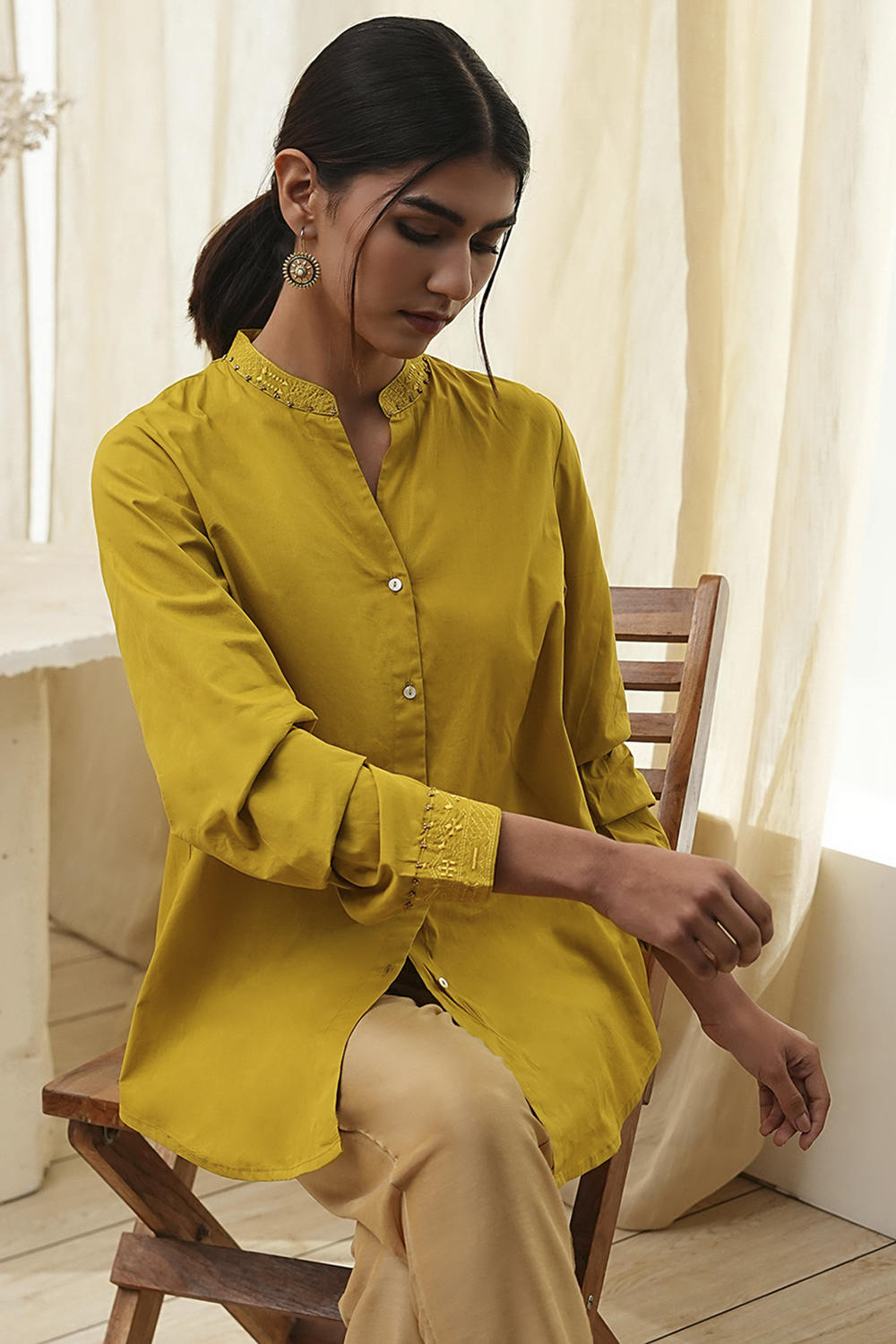 Honey Mustard Cotton Solid High-Low Shirt image number 0