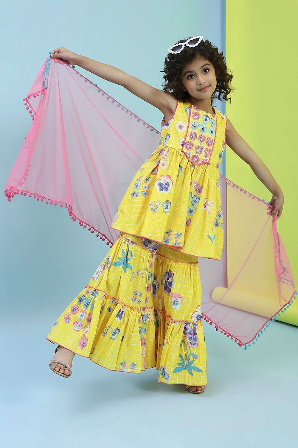 Yellow Cotton Peplum Suit Set image number 6