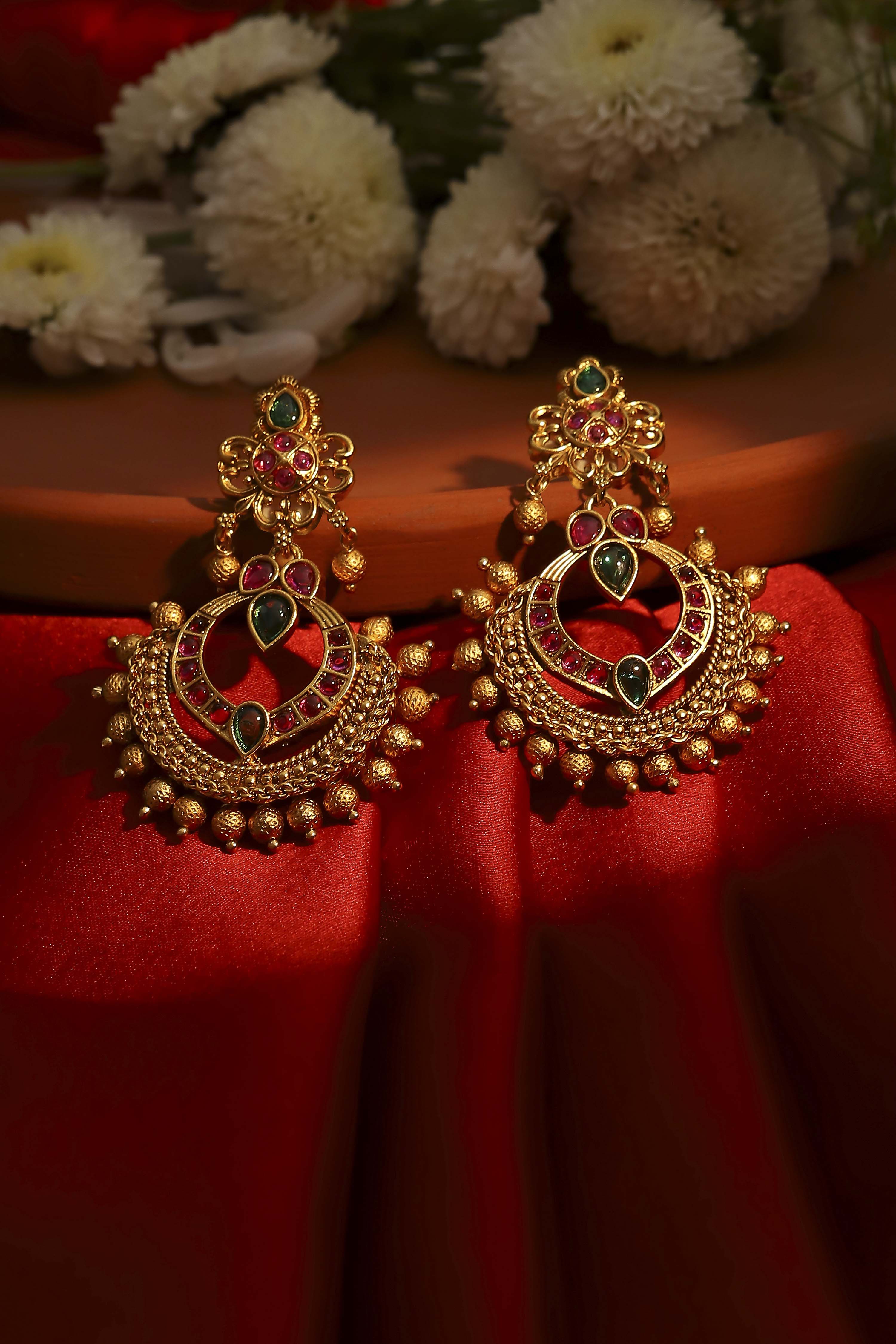 Multicolour Textured Earrings image number 4