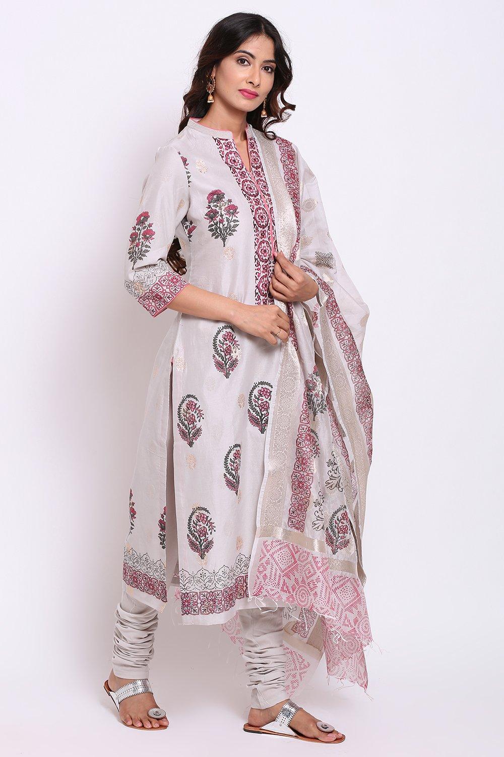 Light Grey Straight Kurta Churidar Suit Set image number 4