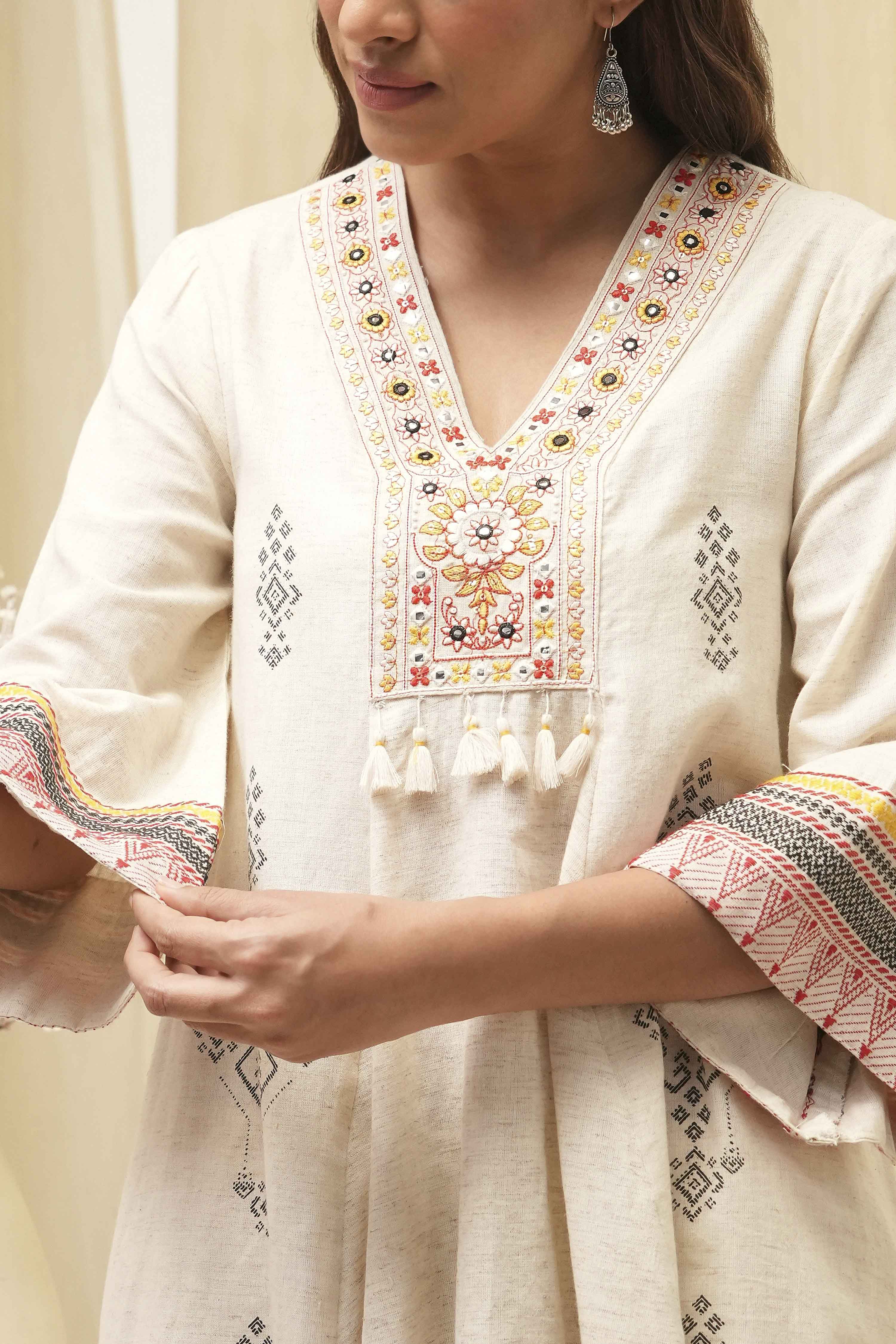 Off-White Cotton Asymmetric Co-ord Set image number 1