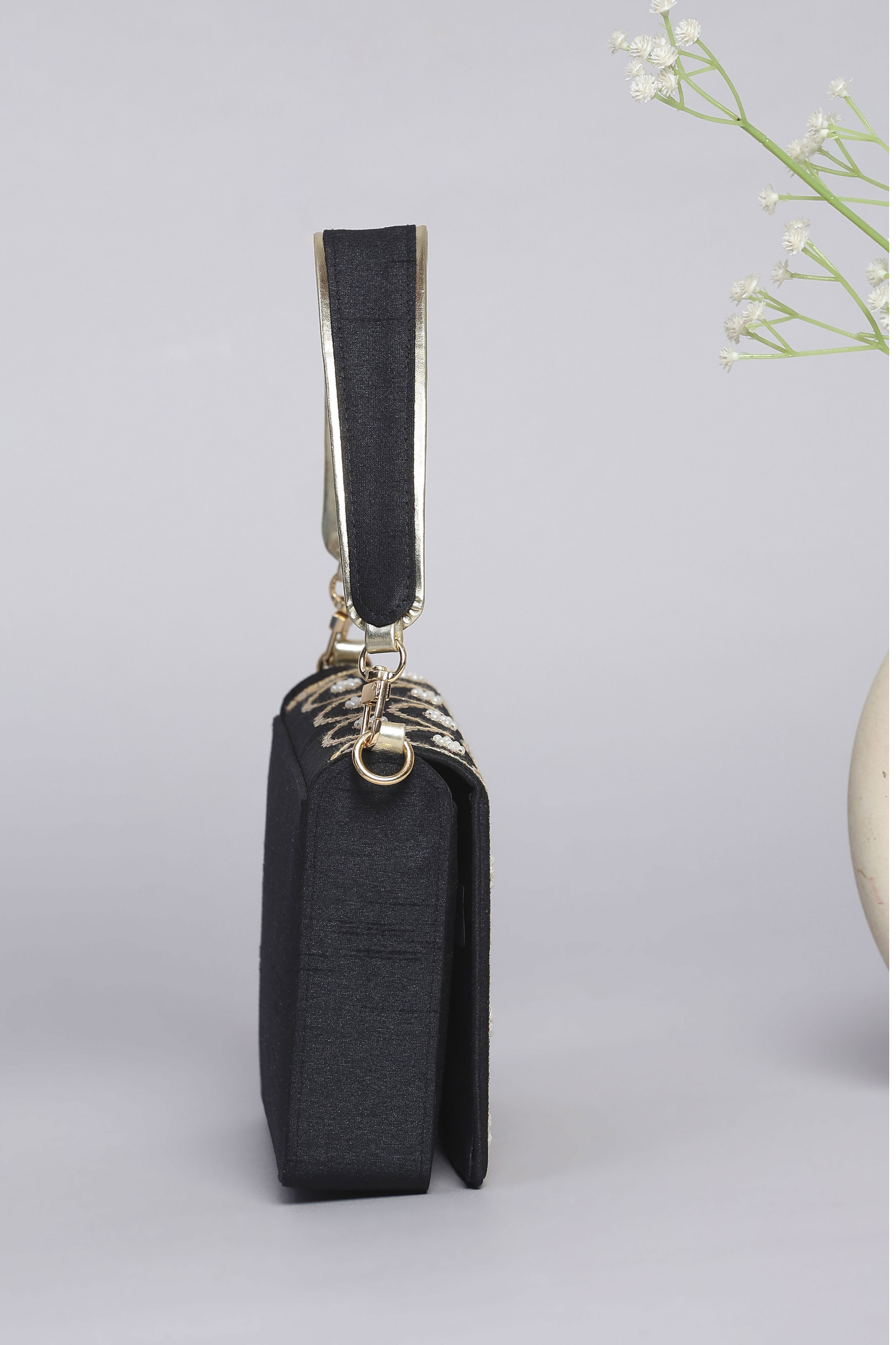 Black Polycotton Seqin Embroidery Shoulder Bag image number 3
