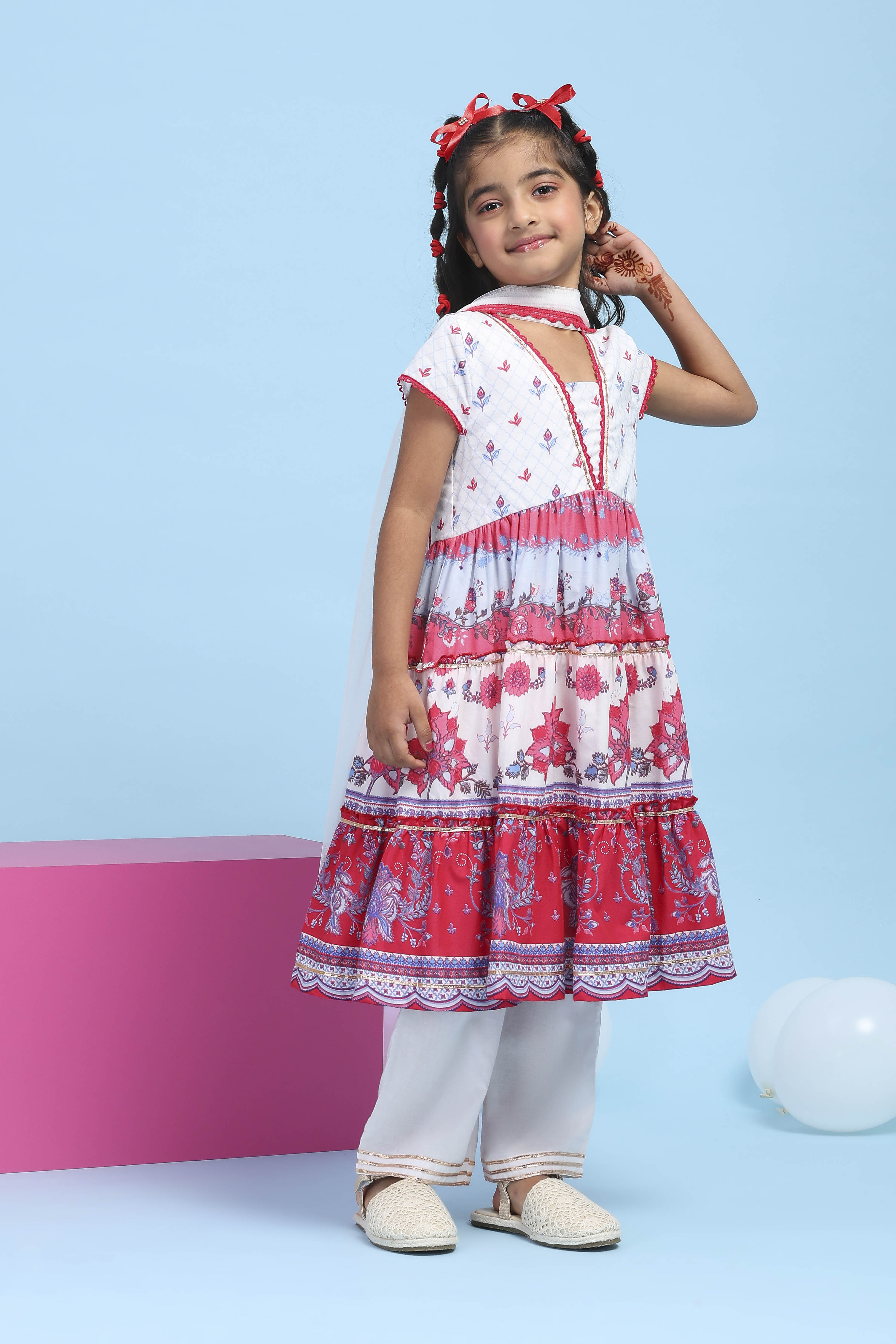 White Cotton Printed Tiered Suit Set image number 5