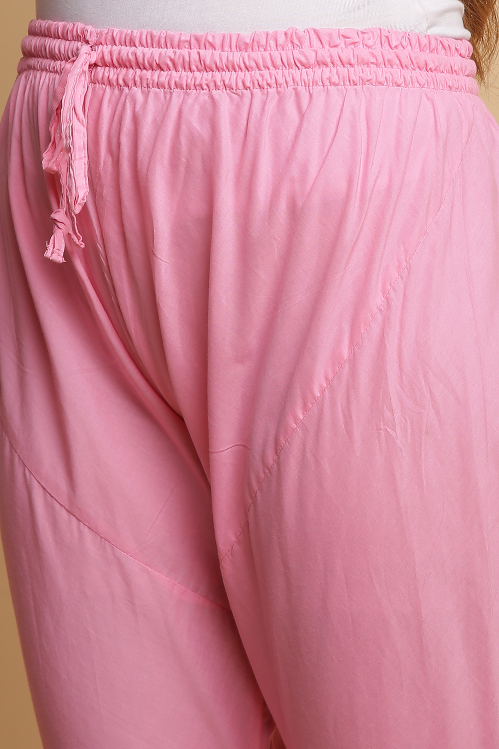 Light Pink Cotton Flared Kurta Churidar Suit Set image number 3