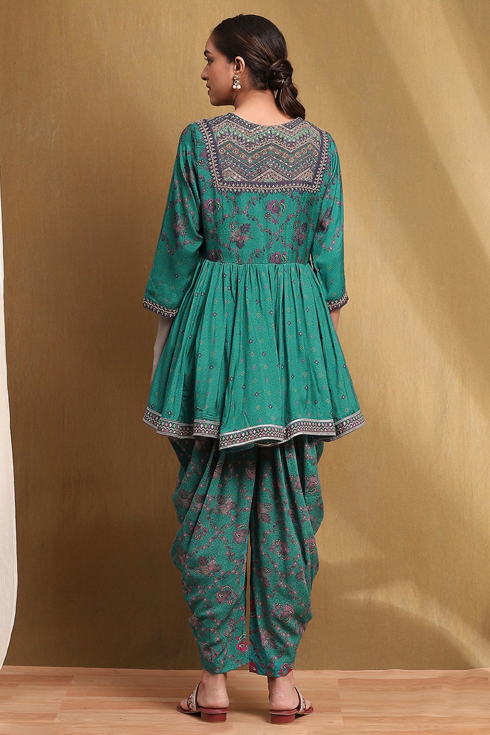 Fuchsia Viscose Floral Printed Peplum Suit Set image number 4