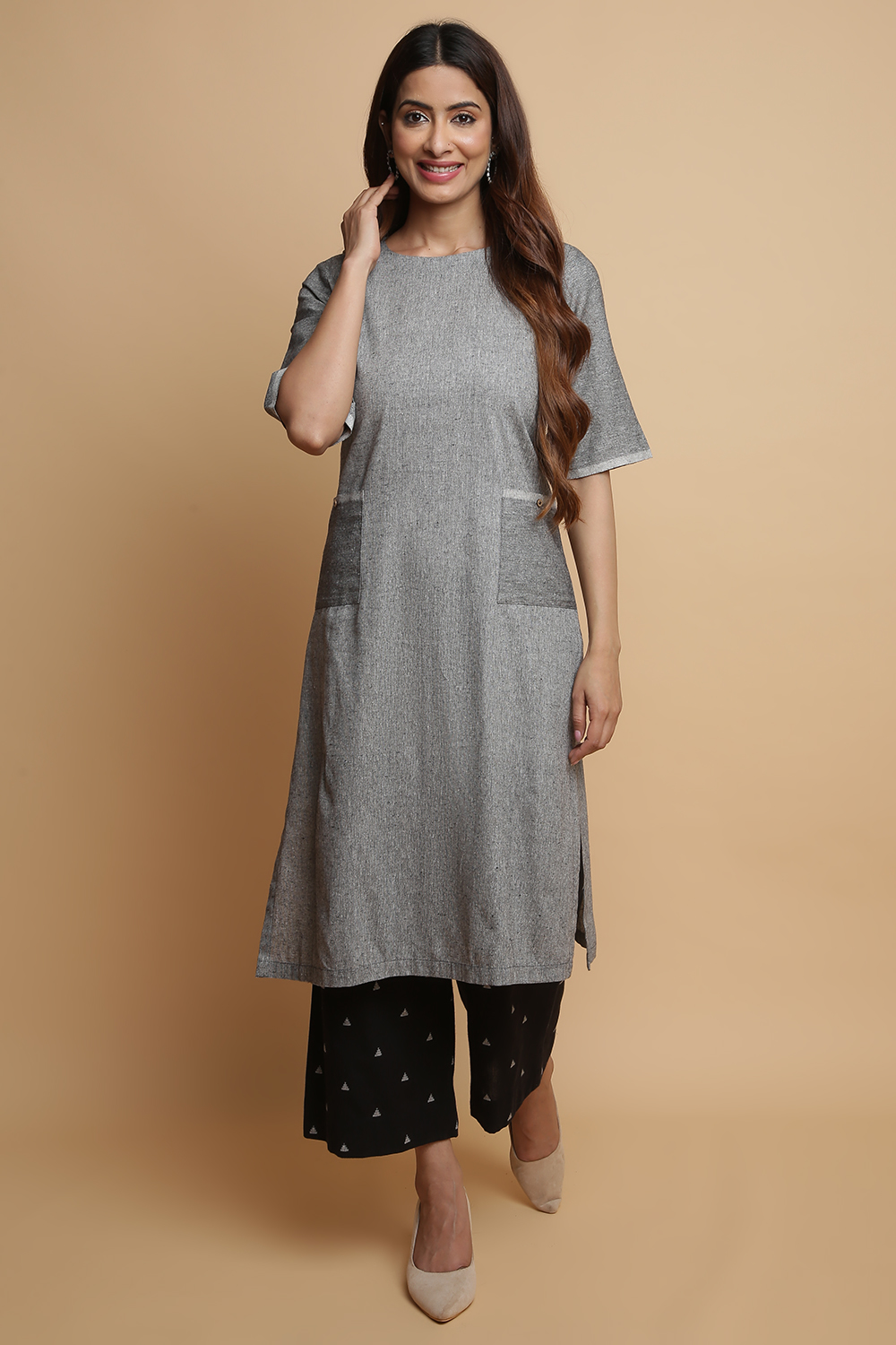 Grey Cotton Kurta Pants Set image number 0