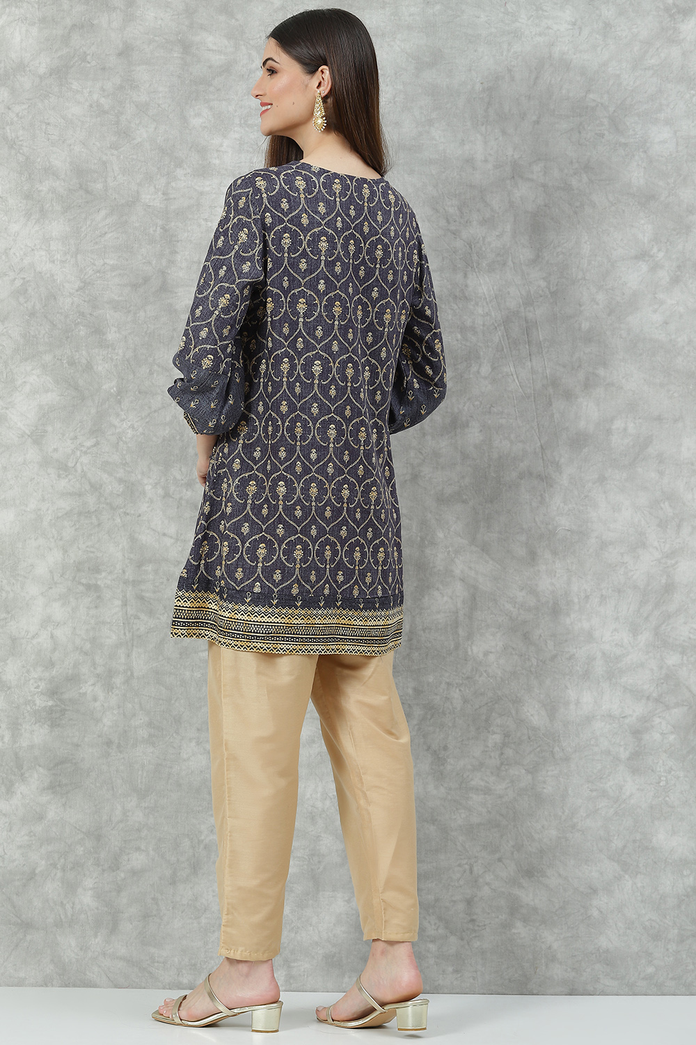 Blue Rayon Straight Printed Kurti image number 4