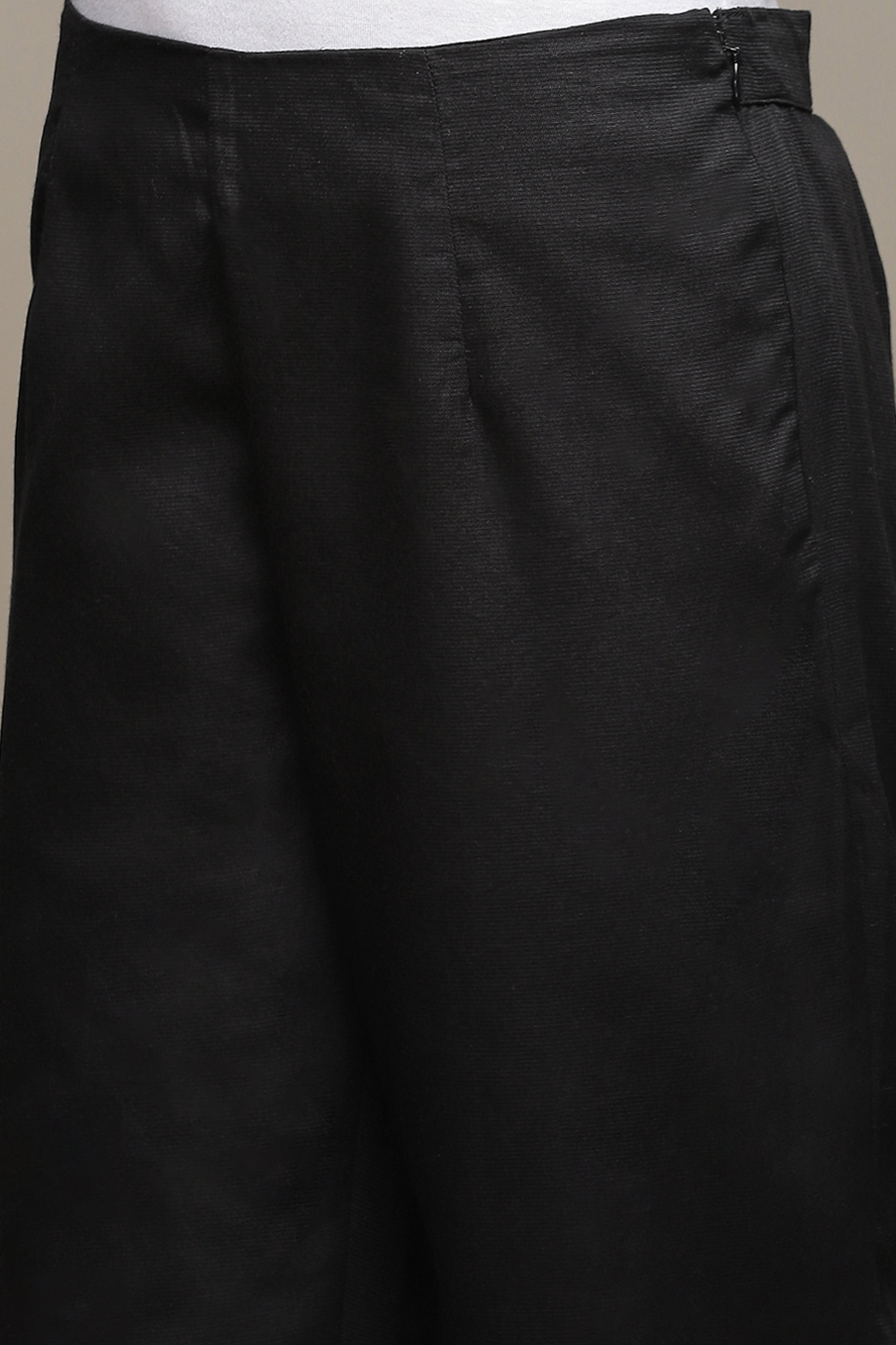 Black Cotton Slim Pant image number 1