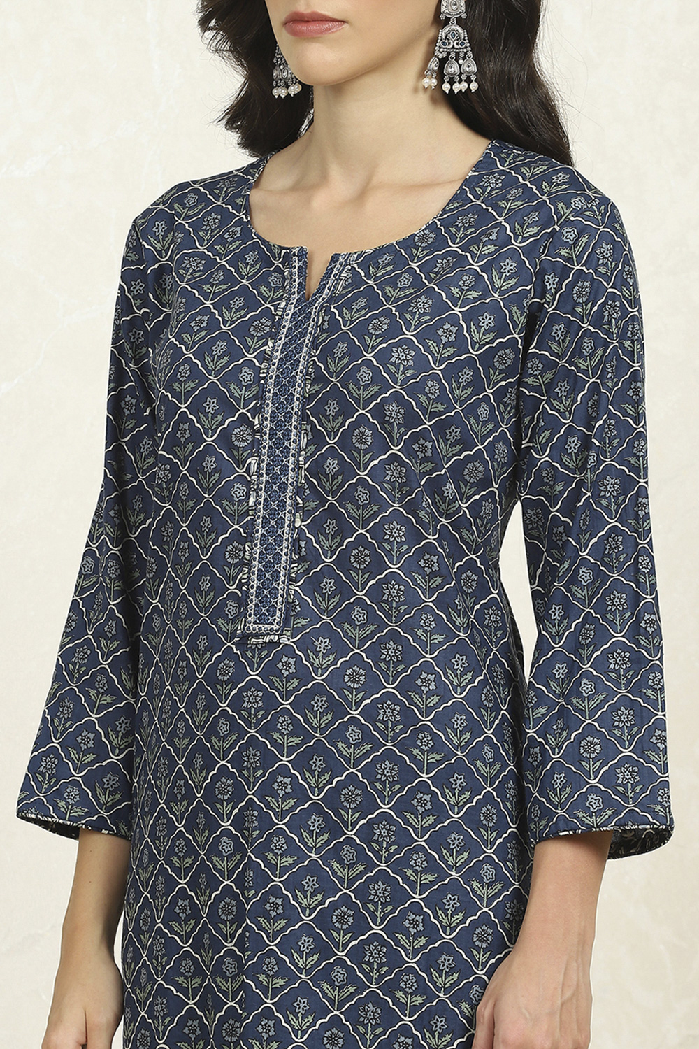 Blue Cotton Unstitched Suit Set image number 2