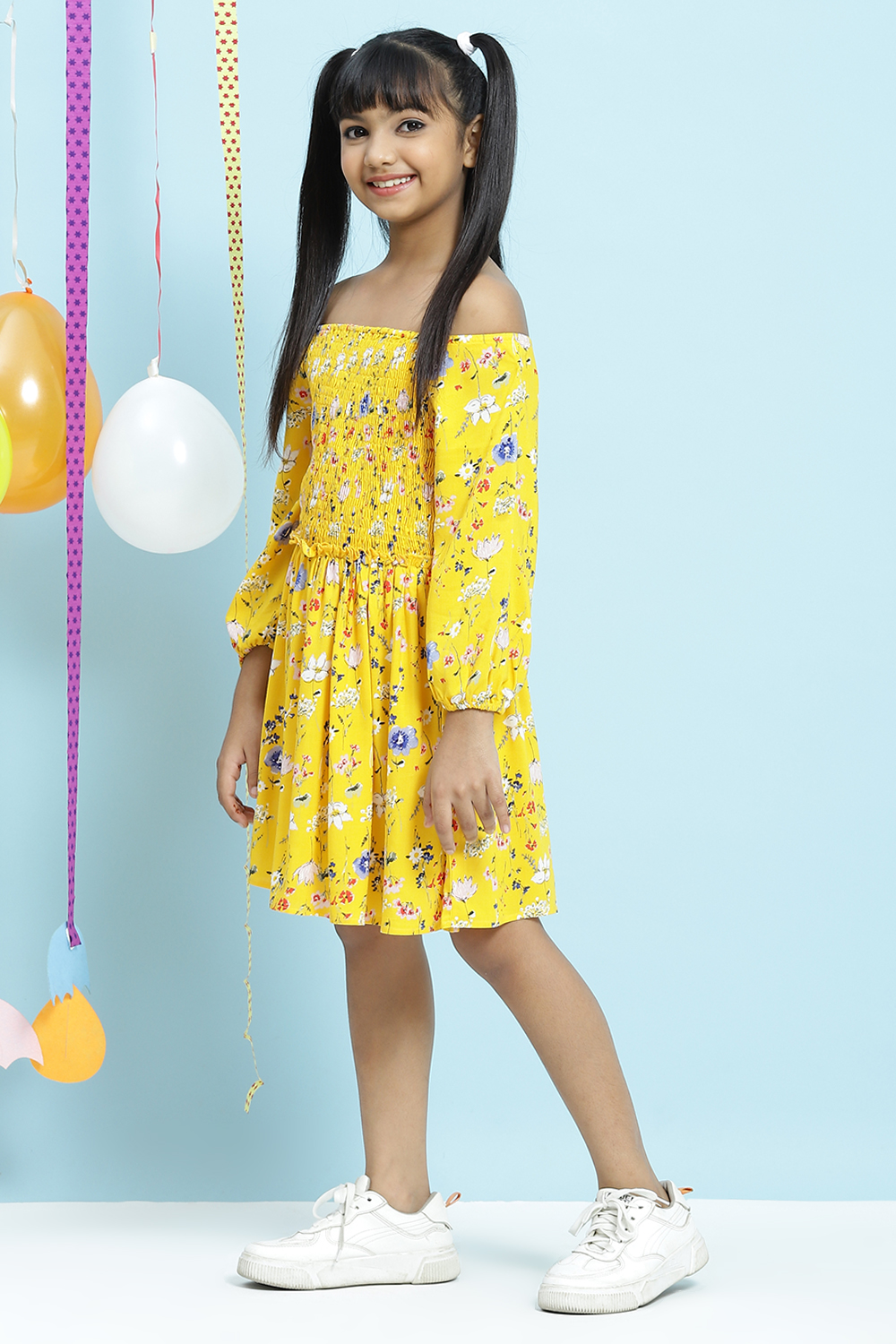 Yellow Straight Rayon Printed Dress image number 3