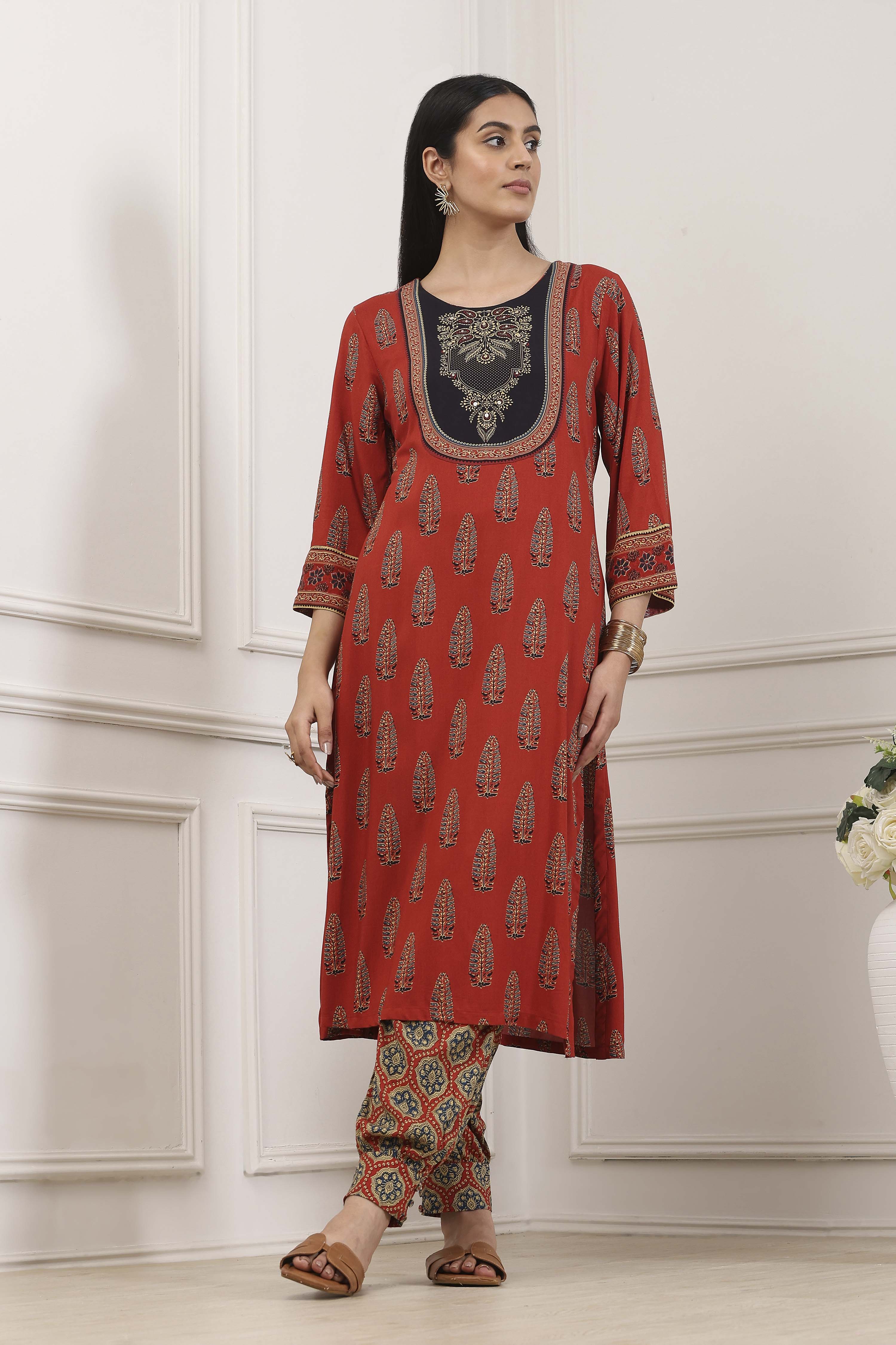 Blue Viscose Rayon Straight Kurta Pants Set image number 0