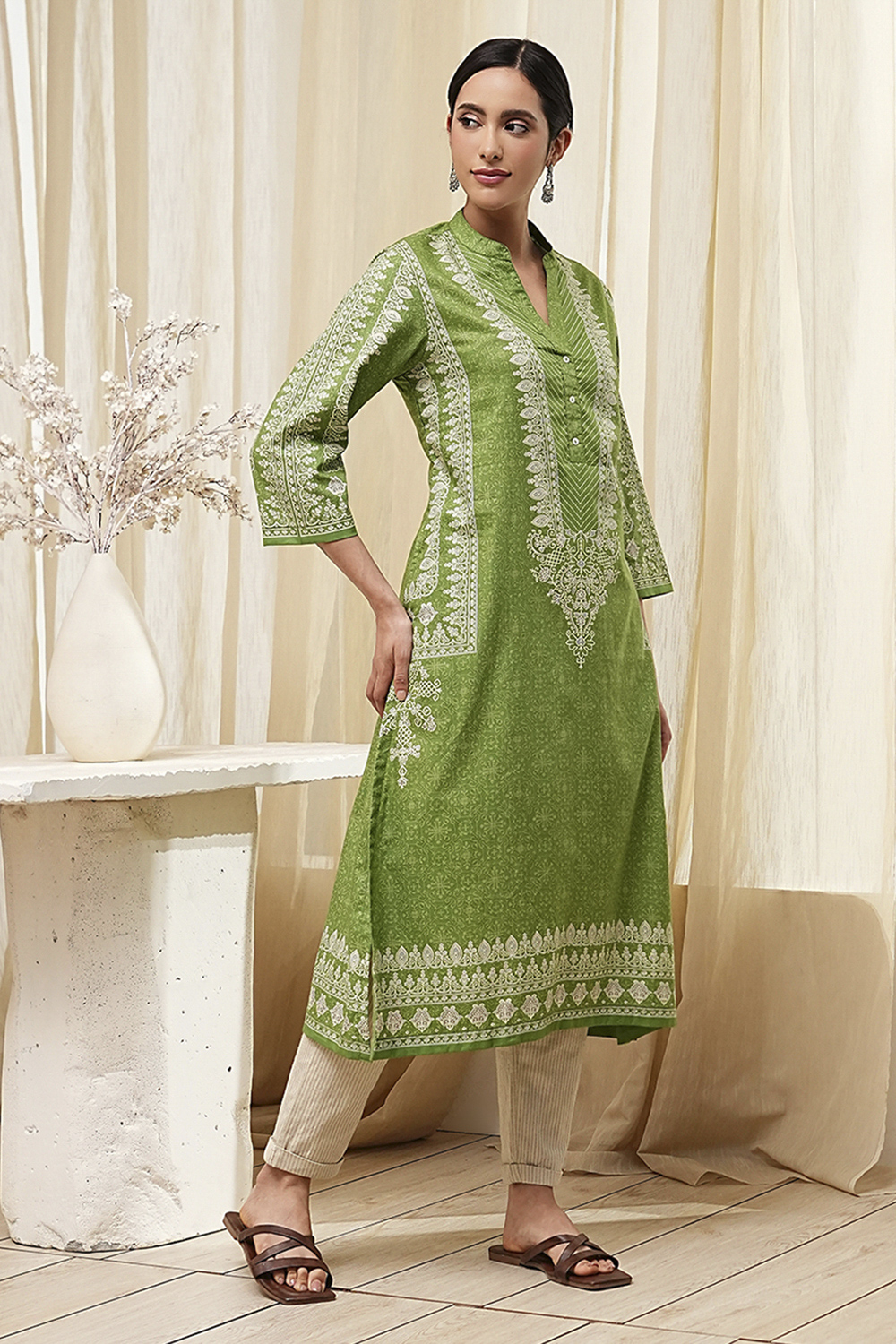 Green Cotton Printed Straight Kurta image number 4