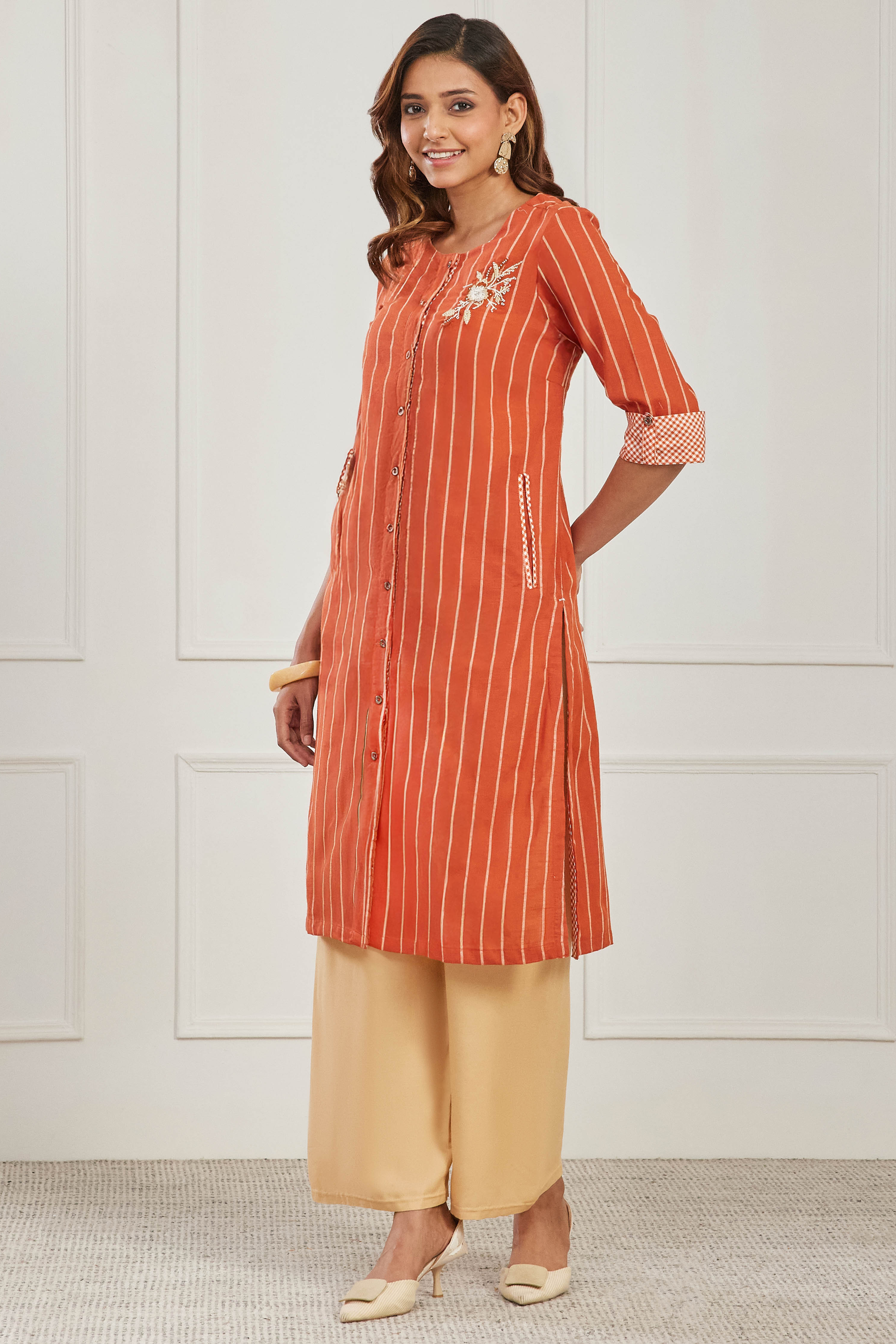 Brown Cotton Straight Kurta image number 2
