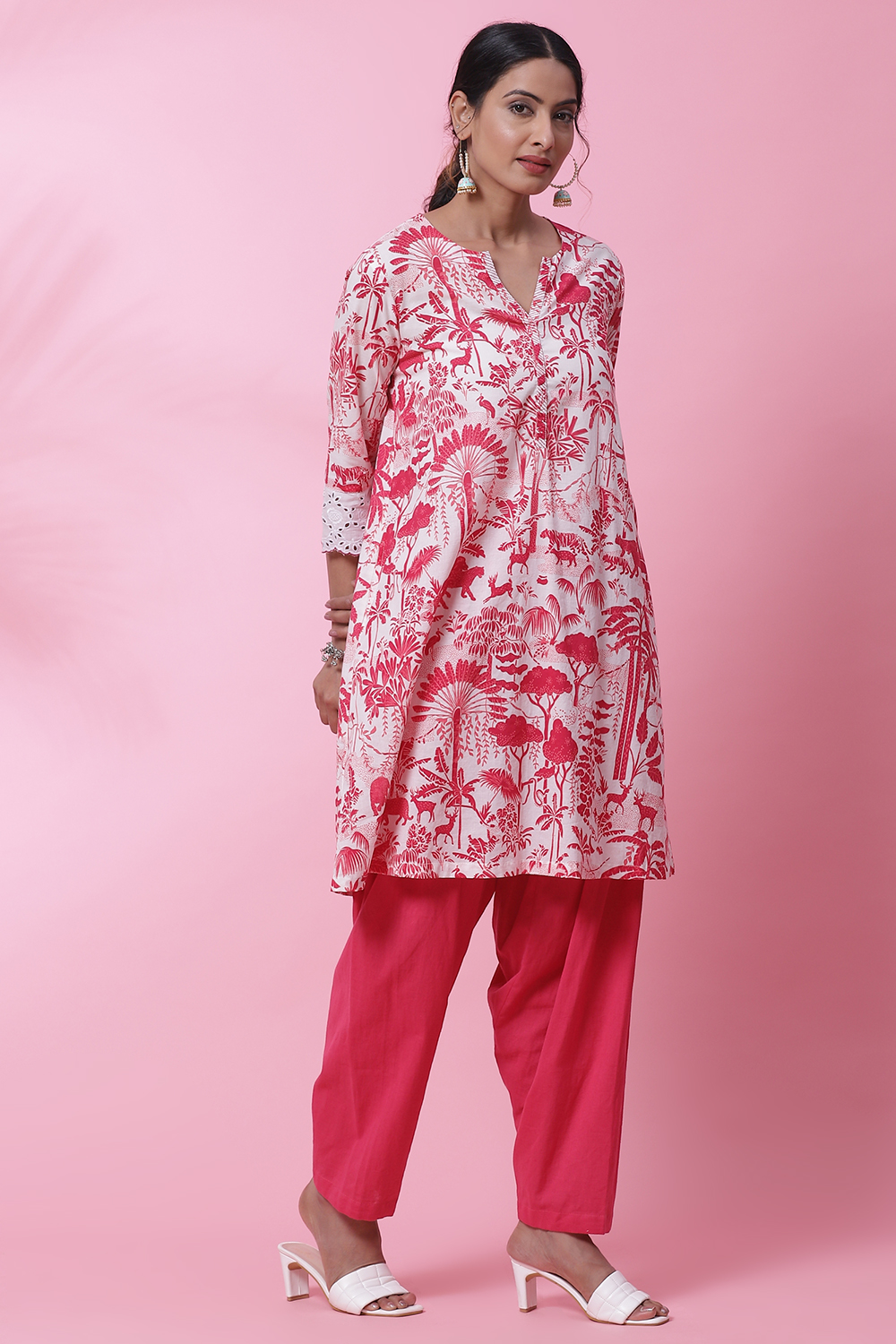 White And Blue Cotton A-Line Kurta Salwar Pant Suit Set image number 6
