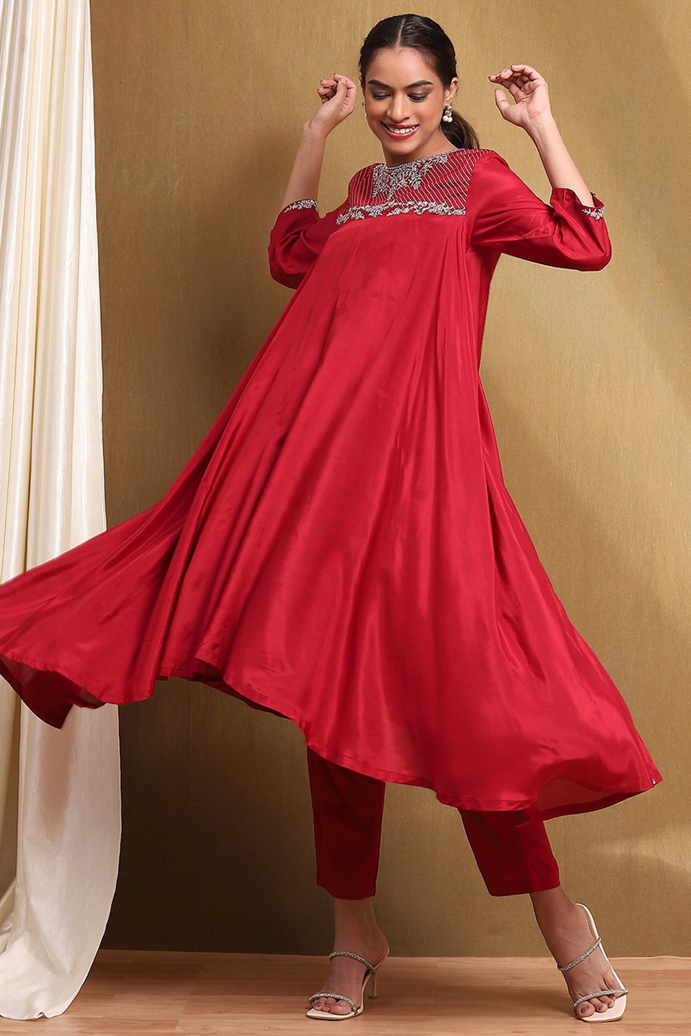 Red Modal Embroidered A-Line Kurta Set image number 0