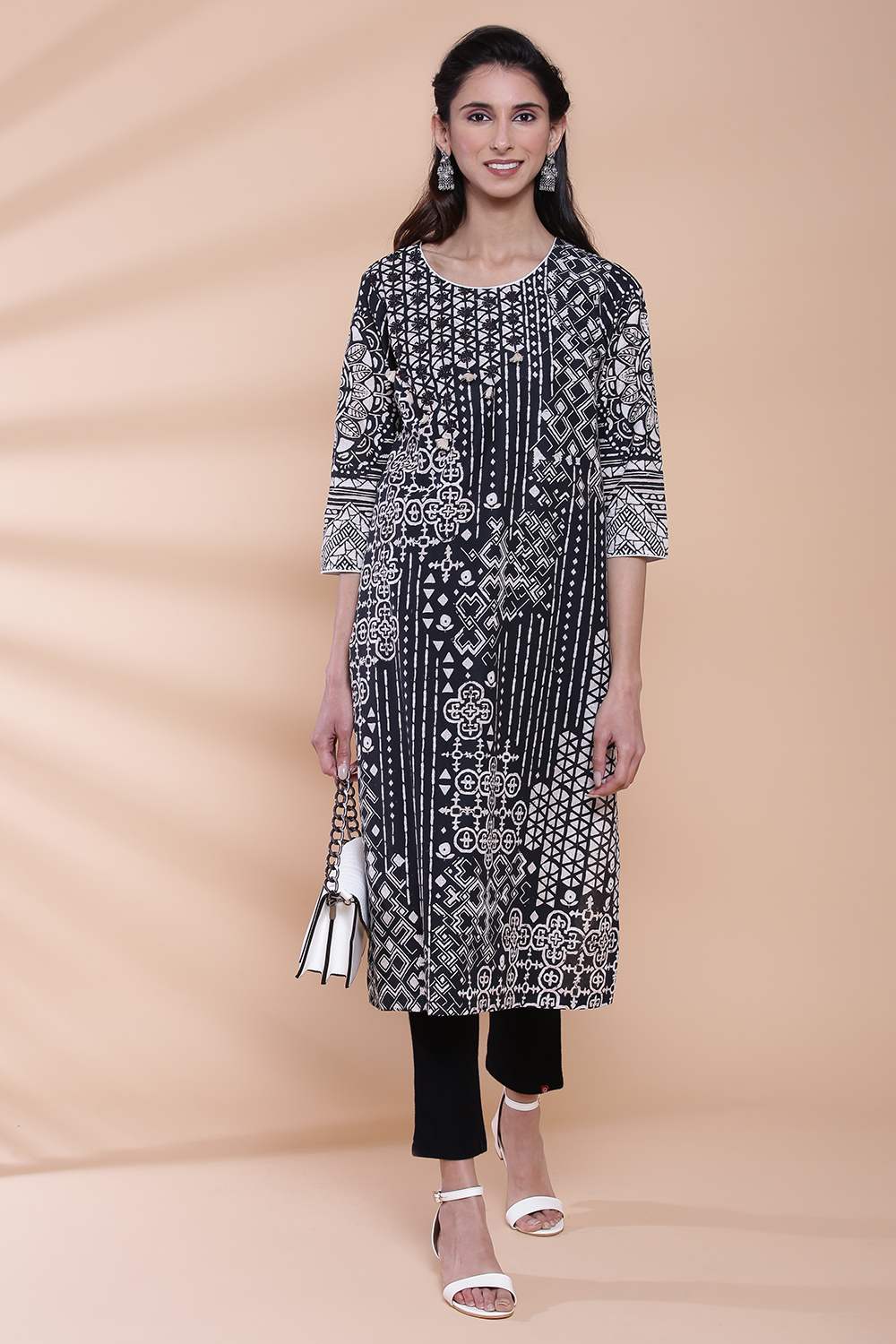 Black Cotton Straight Printed Kurta image number 4