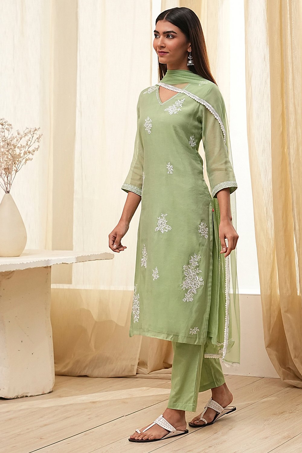 Aqua Embroidered Straight Suit Set image number 3