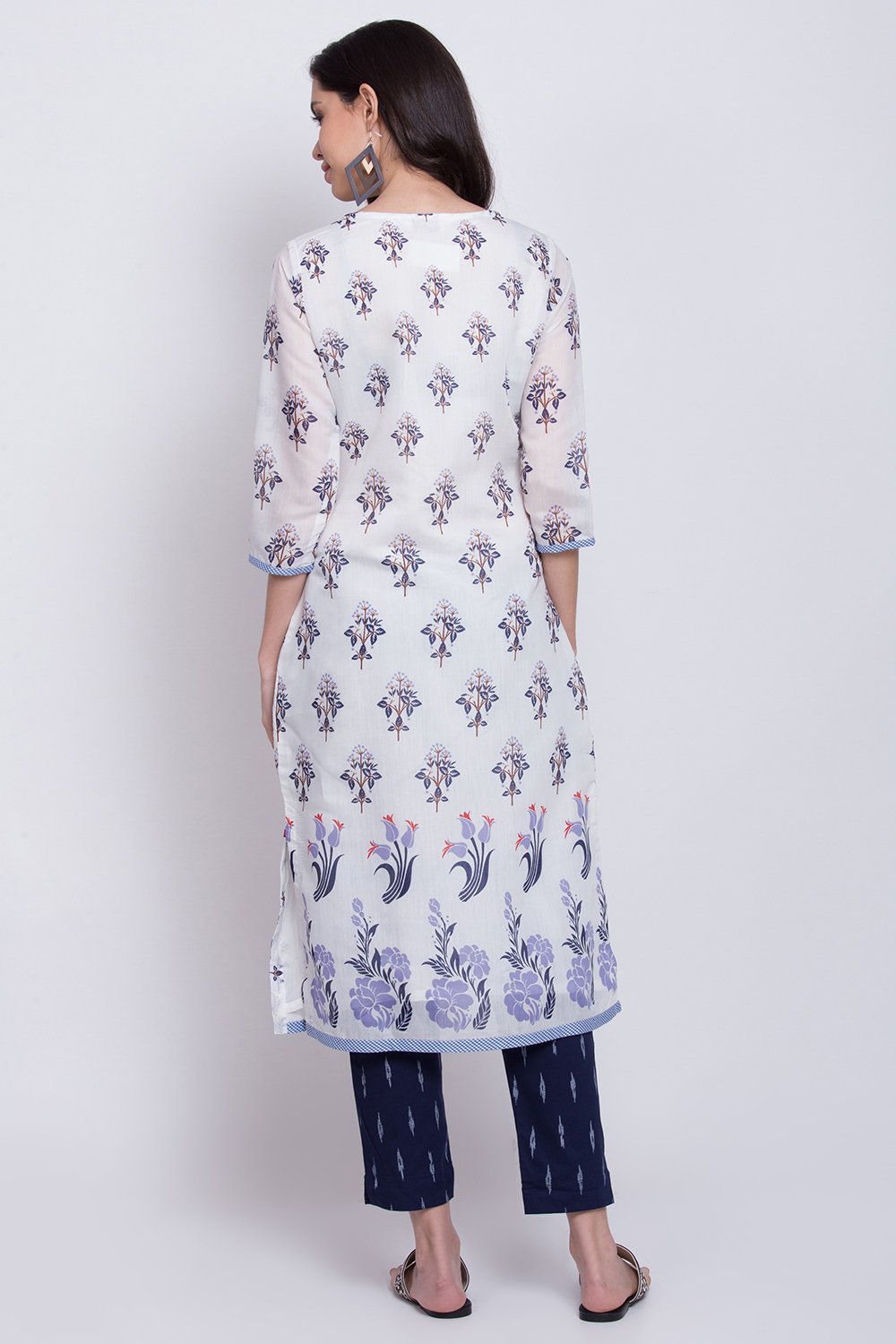 White Poly Cotton A-Line Kurta Slim Pant Suit Set image number 4