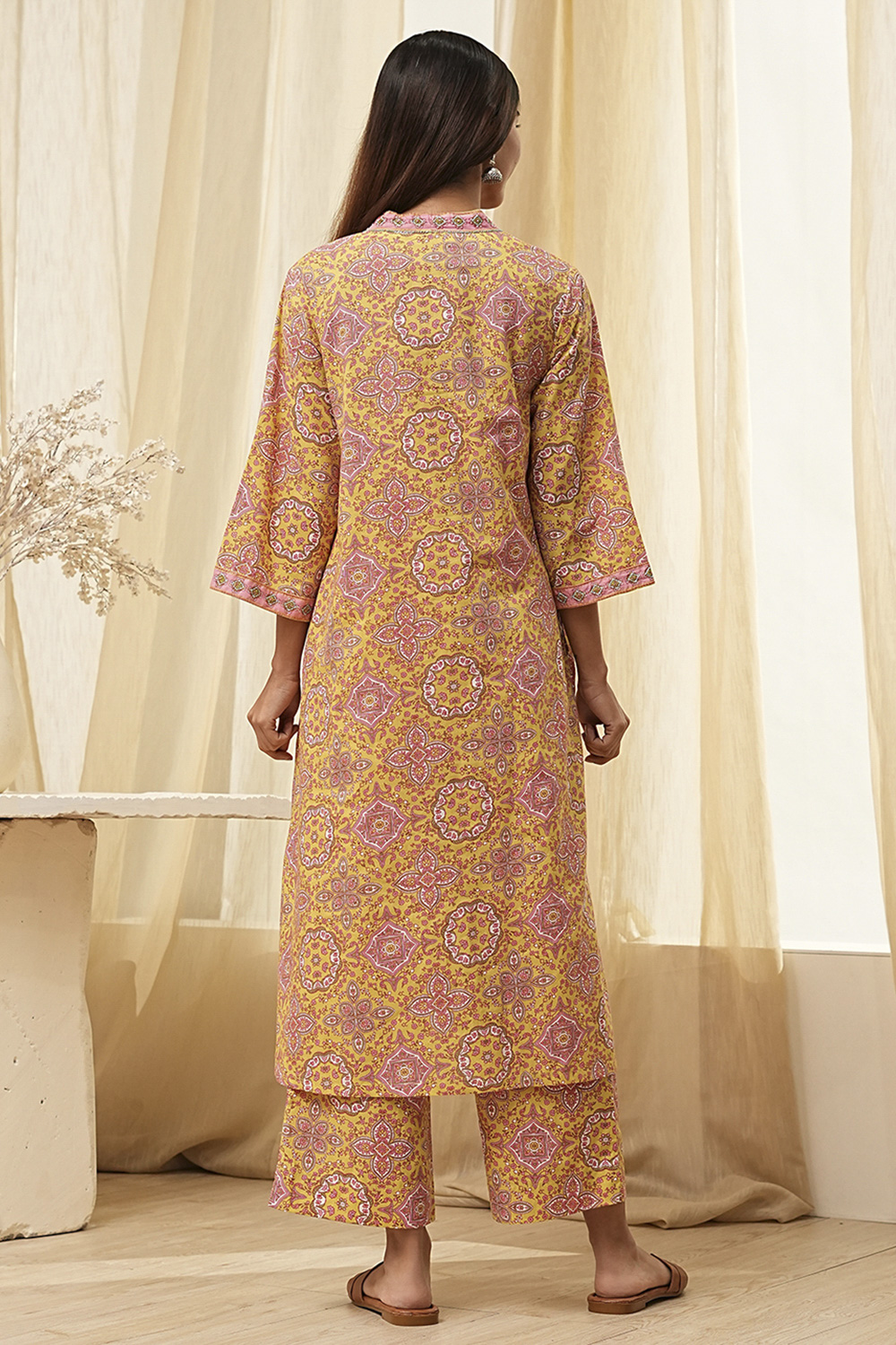 Green Cotton Printed Straight Suit Set image number 4