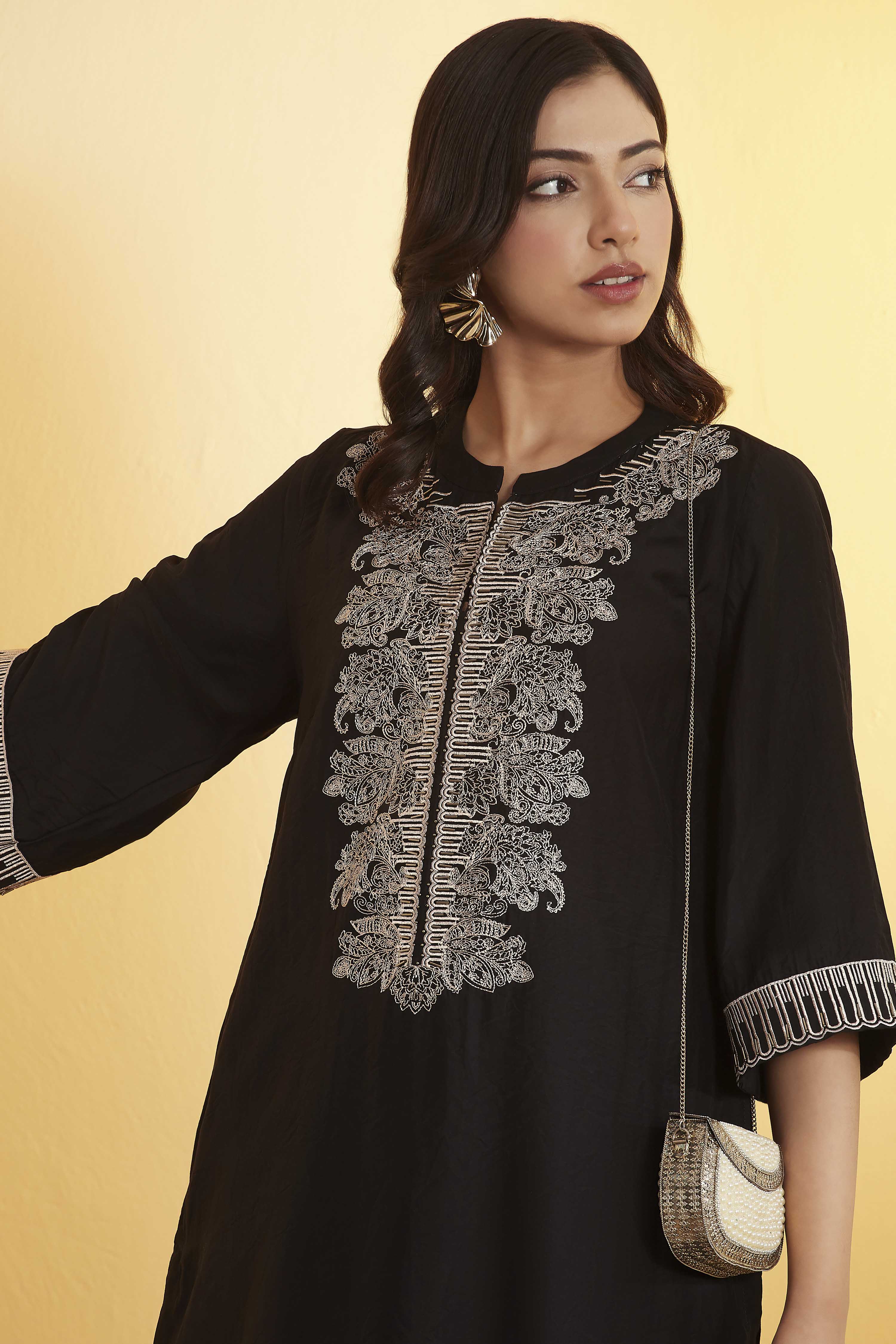 Black Viscose Silk Straight Kurta image number 1