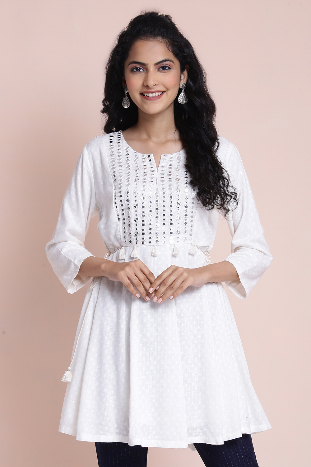 Off White Viscose dobby Solid Kurti image number 0