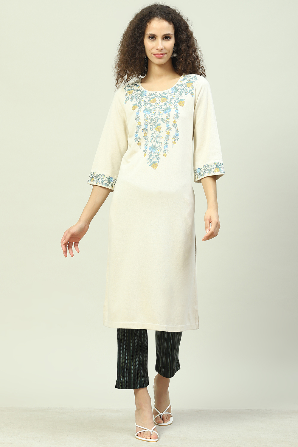 White Acrylic Straight Yarndyed Kurta image number 0