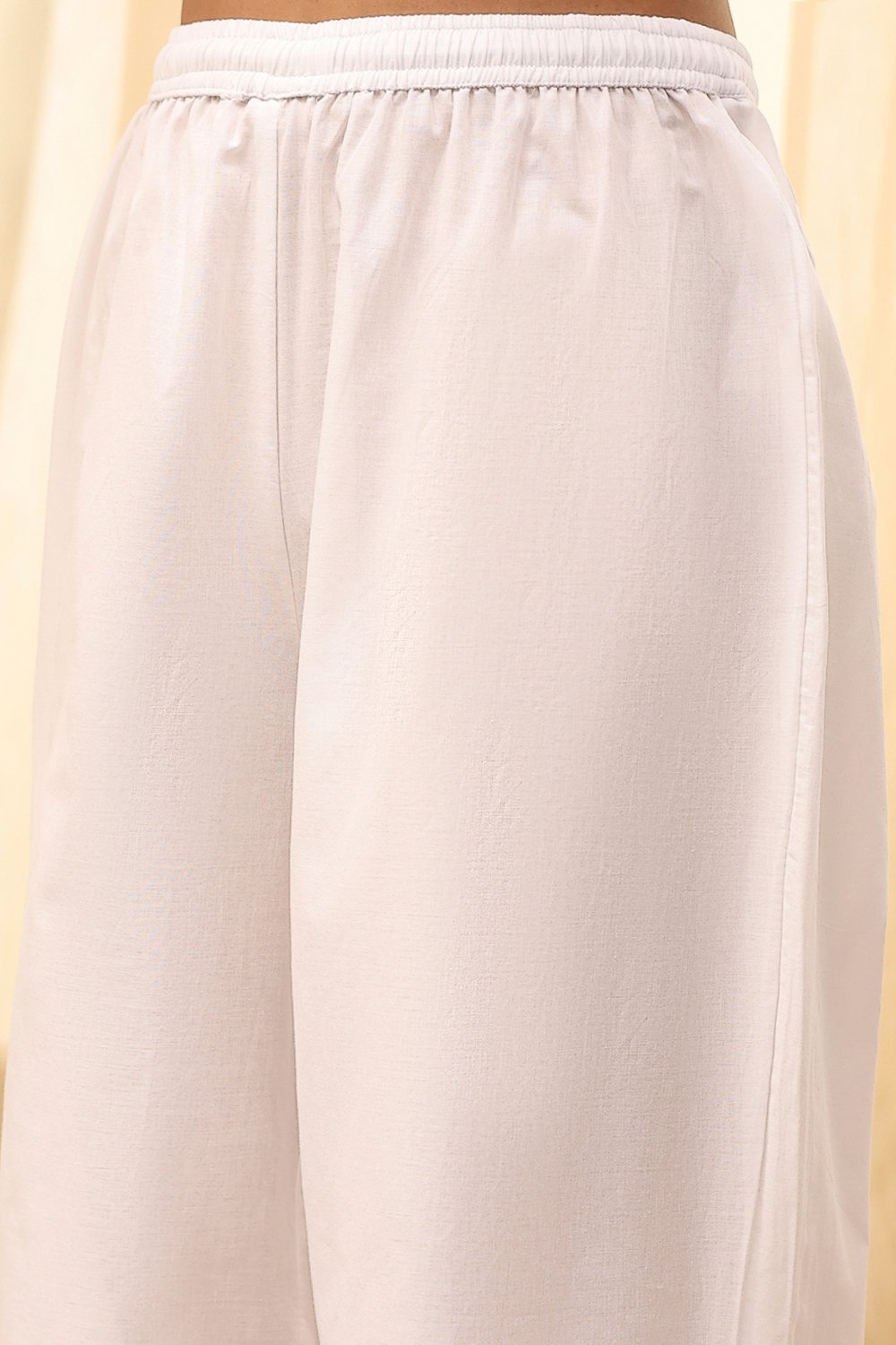 Pink Cotton Schiffli Straight Suit Set image number 2
