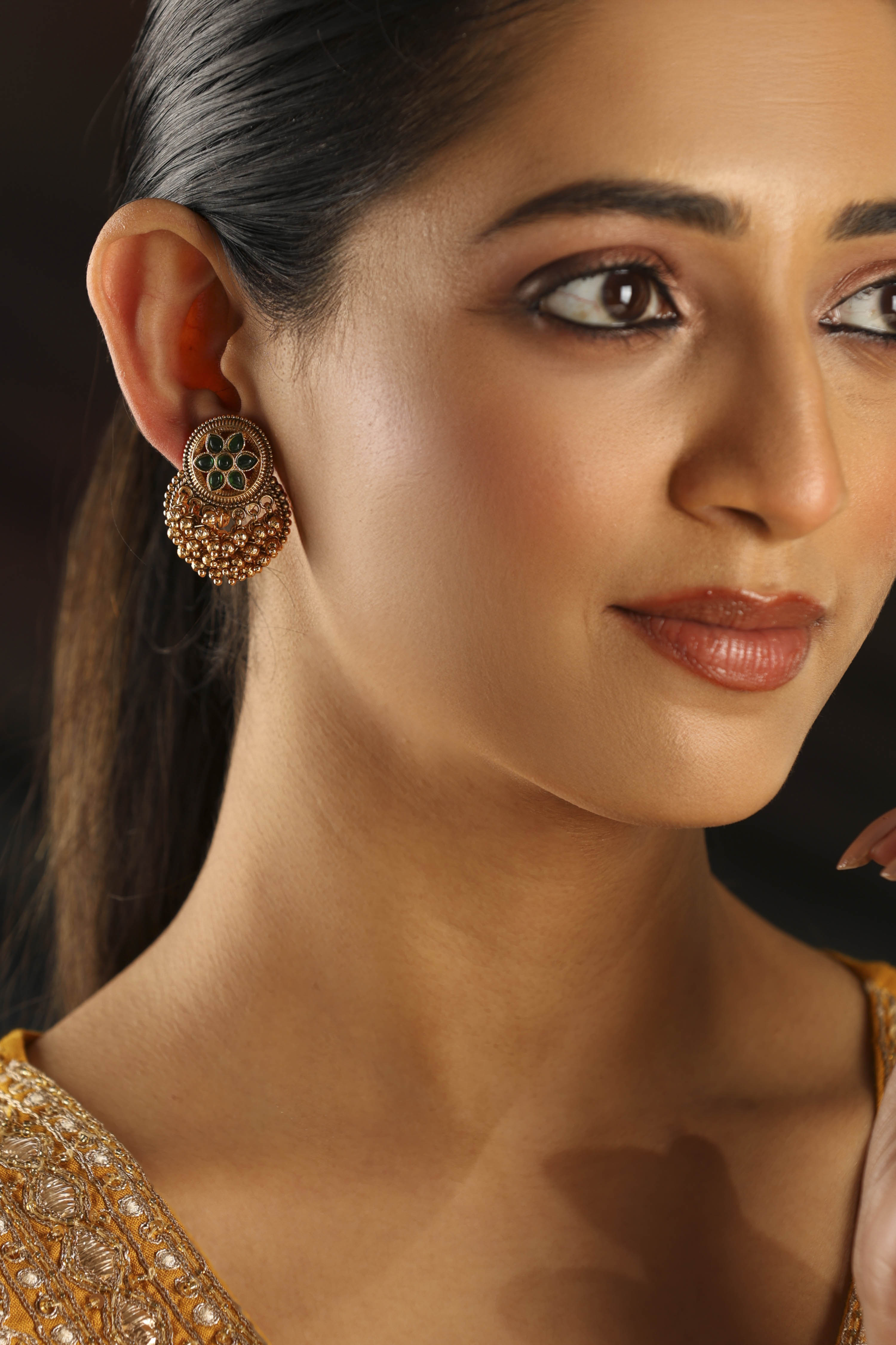 Green Alloy STUDS image number 1